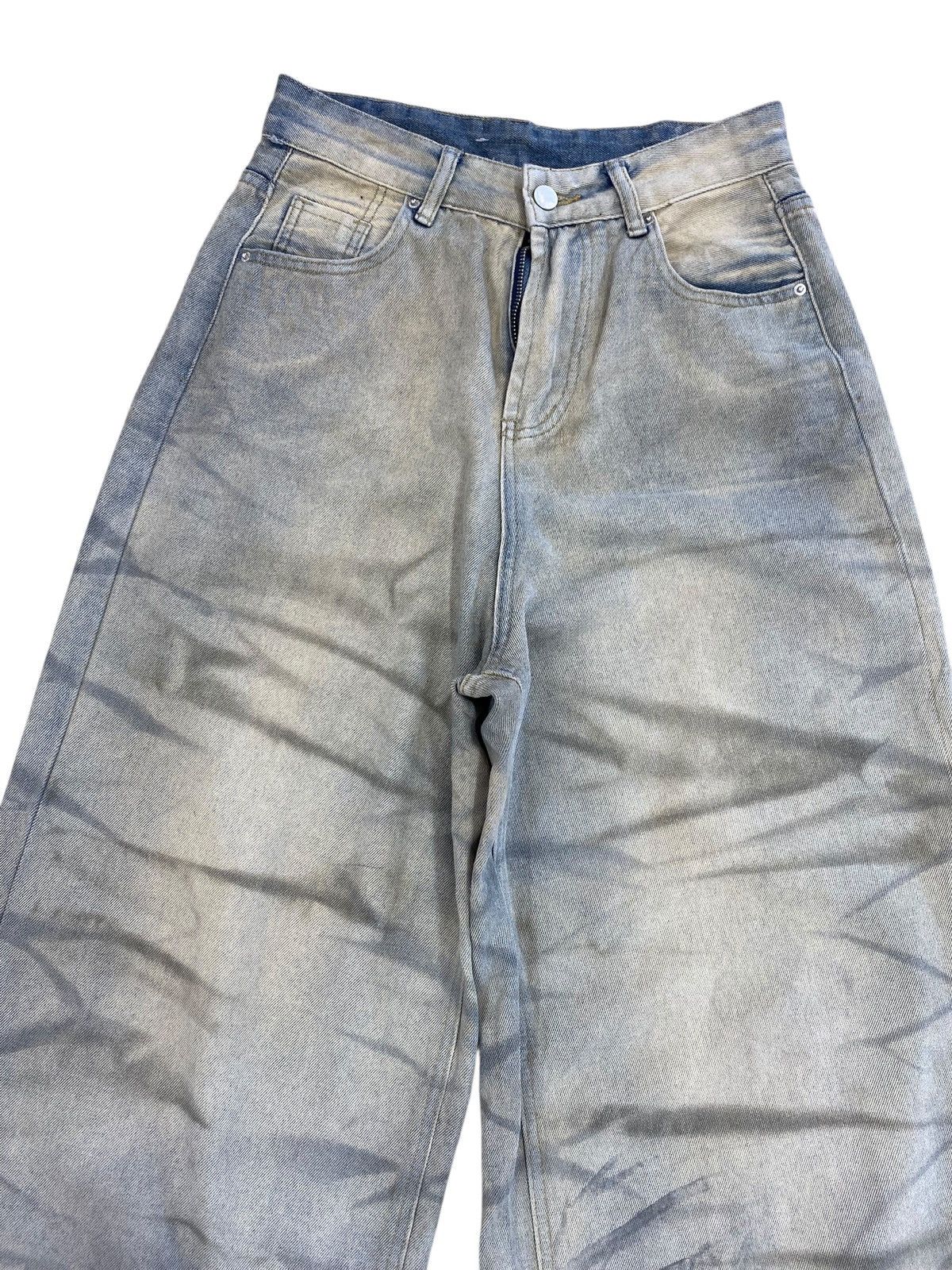 Japanese Brand Japanese Brand Dirty Dye Wash Style Baggy Jeans Size US 26 / EU 42 - 2 Thumbnail