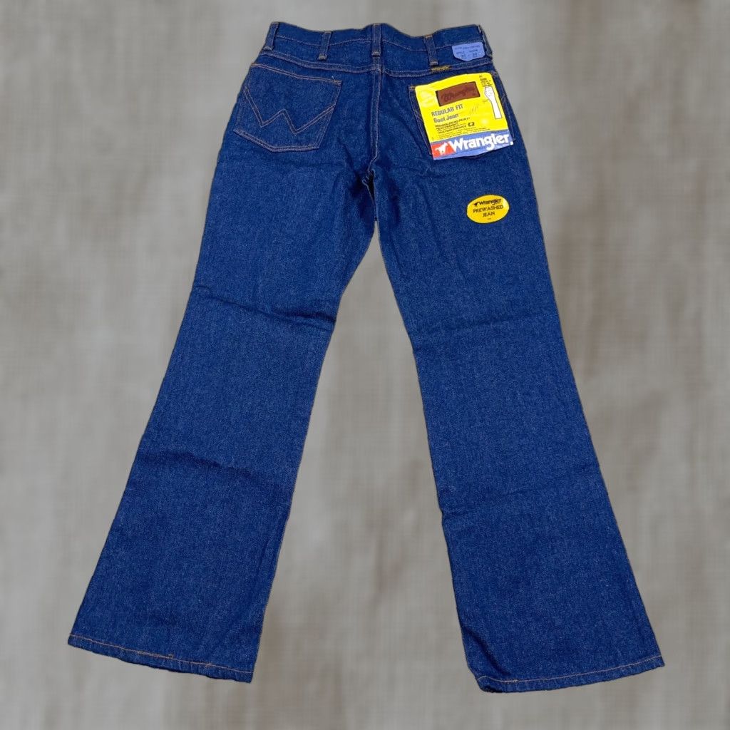 Wrangler VINTAGE Wrangler Jeans Men 30x30 Boot Cut Dark Wash 80s 90s No Fault 945Pw USA Size US 30 / EU 46 - 1 Thumbnail