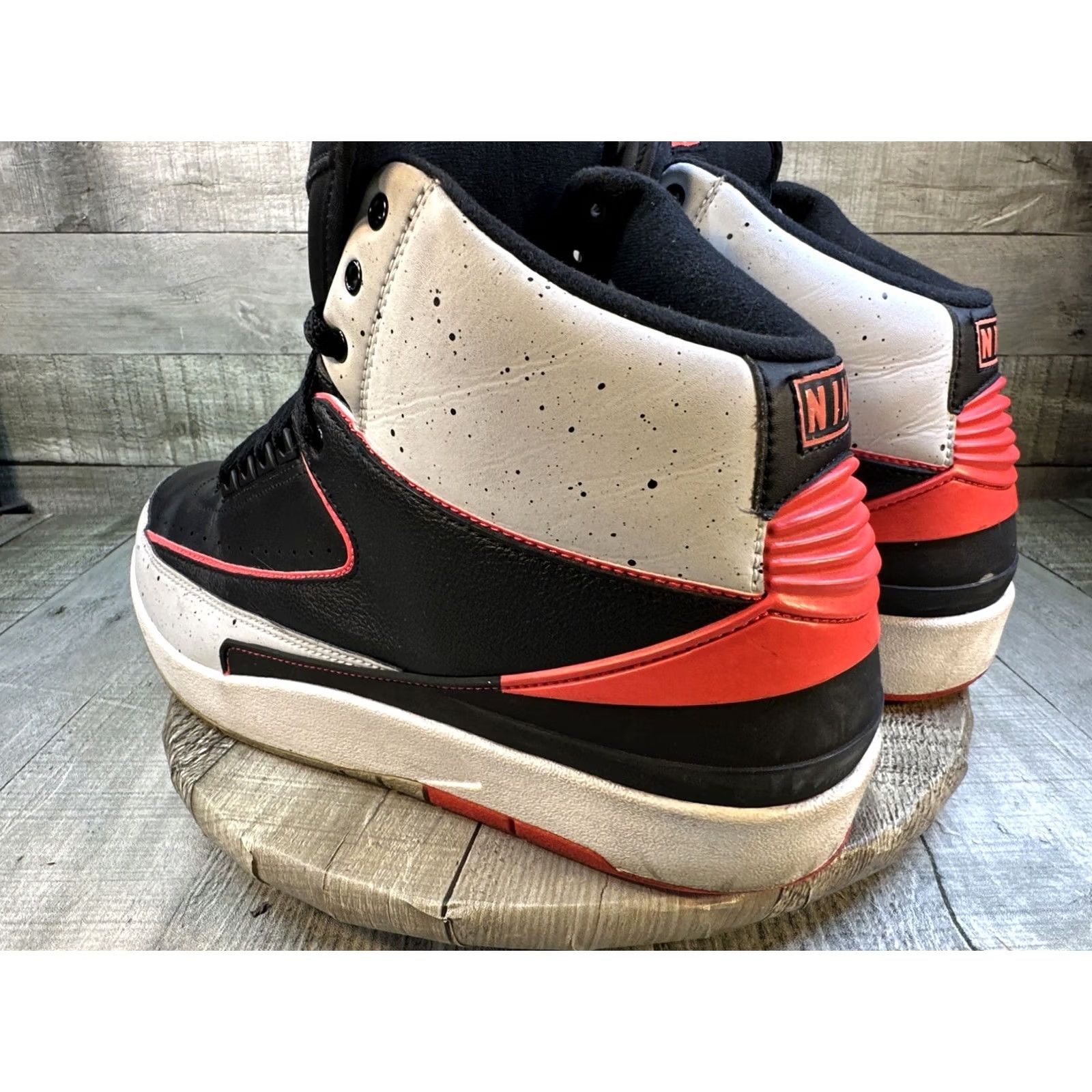 Jordan Brand Air Jordan 2 Retro Infrared 23 Sneaker Men 11.5 Black 2014 Size US 12 / EU 45 - 5 Thumbnail