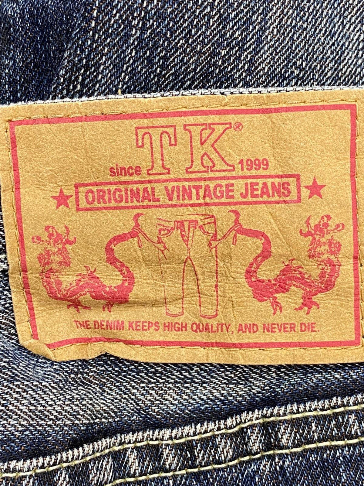 Takeo Kikuchi Takeo Kikuchi Blue Wash Whiskered Straight Leg Style Jeans Size US 34 / EU 50 - 11 Thumbnail