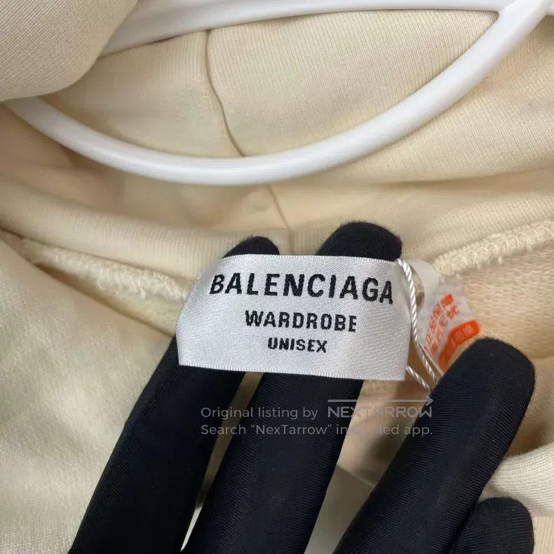 Balenciaga Balenciaga Sweatshirt Xs Size Beige Size US XS / EU 42 / 0 - 4 Thumbnail