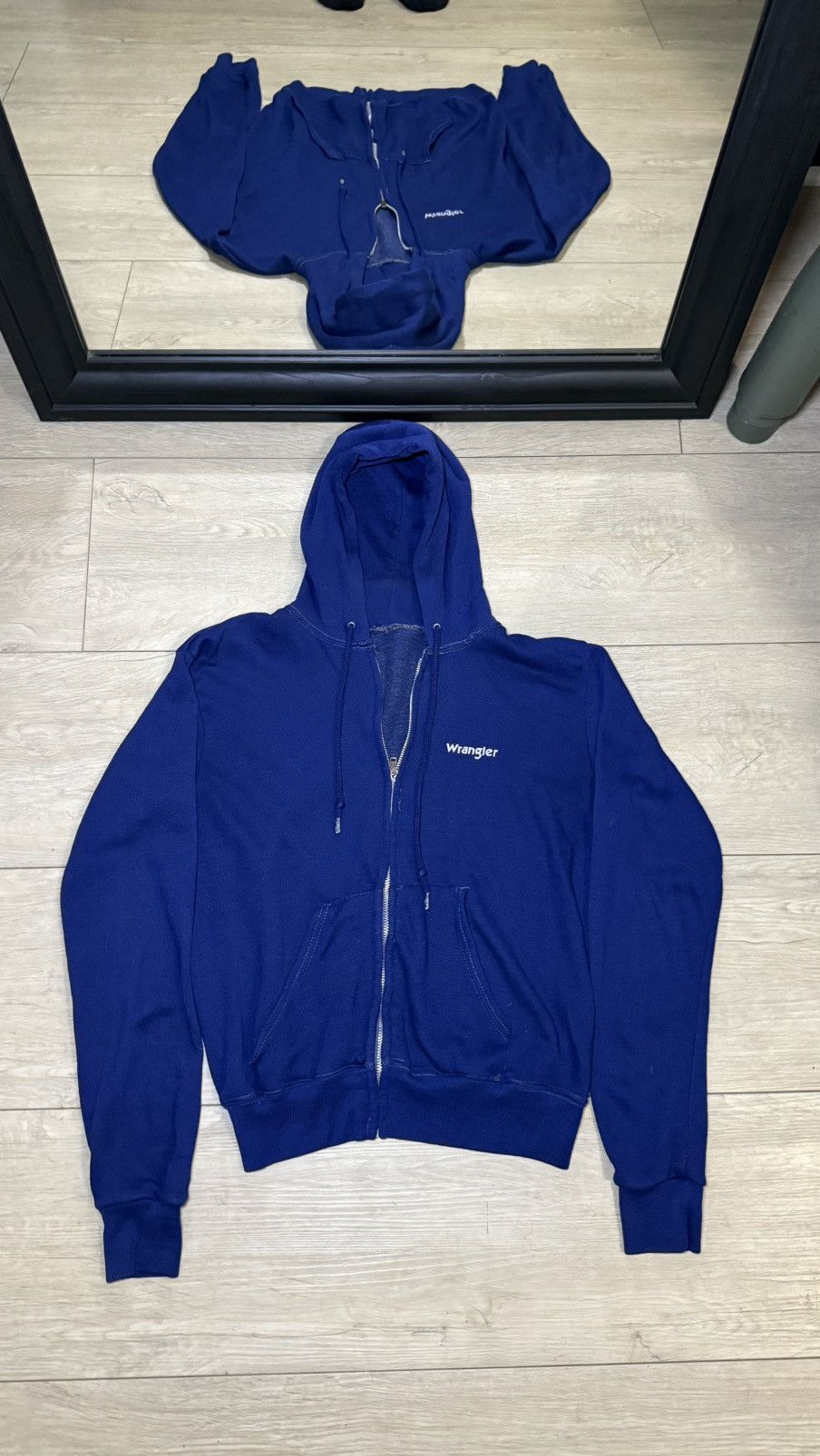 Wrangler Vintage / Y2K 1980s Wrangler SpellOut Zip Up Hoodie Size M / US 6-8 / IT 42-44 - 1 Thumbnail