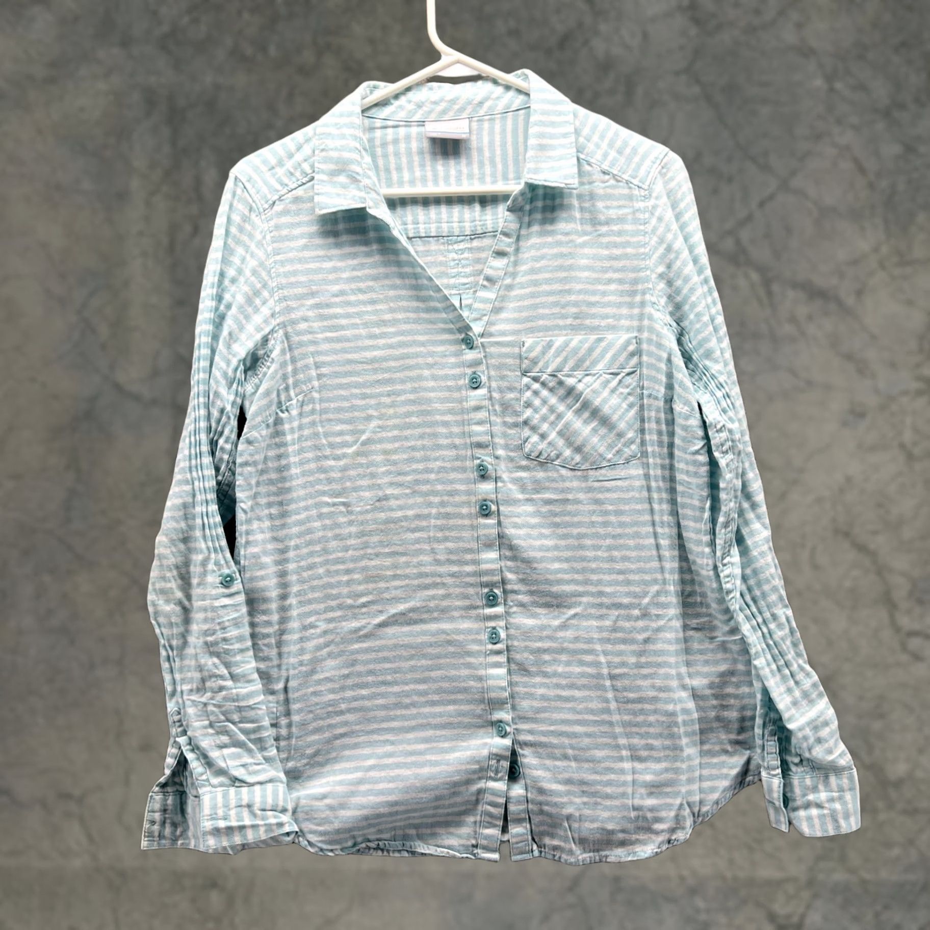 Vintage Columbia Shirt Women Medium Blue Striped Button-Down Casual Preppy Size M / US 6-8 / IT 42-44 - 1 Thumbnail