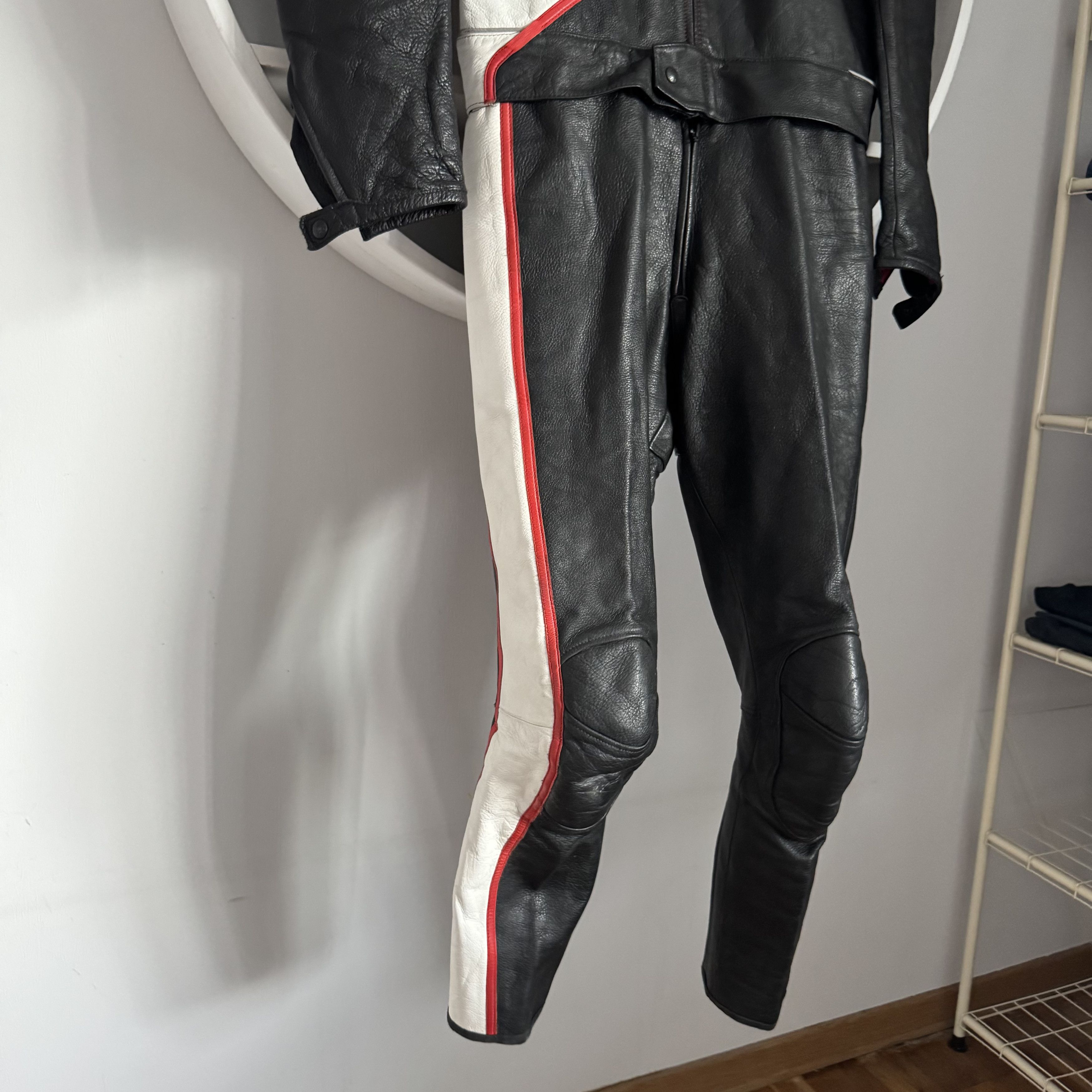 Dainese Vintage DAINESE Moto Suit – Jacket + Pants – Leather Logo Size 46R - 8 Thumbnail