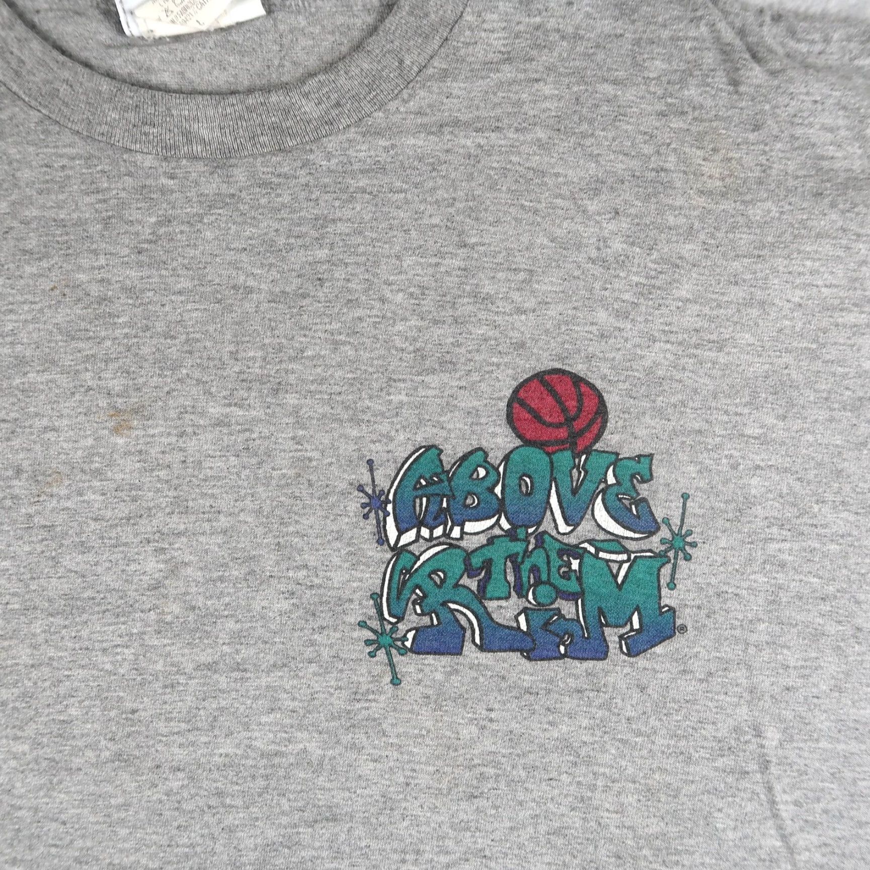Reebok VINTAGE 90s Reebok Above The Rim Graphic Print T-Shirt Size L Large Gray Mens Size US L / EU 52-54 / 3 - 3 Thumbnail