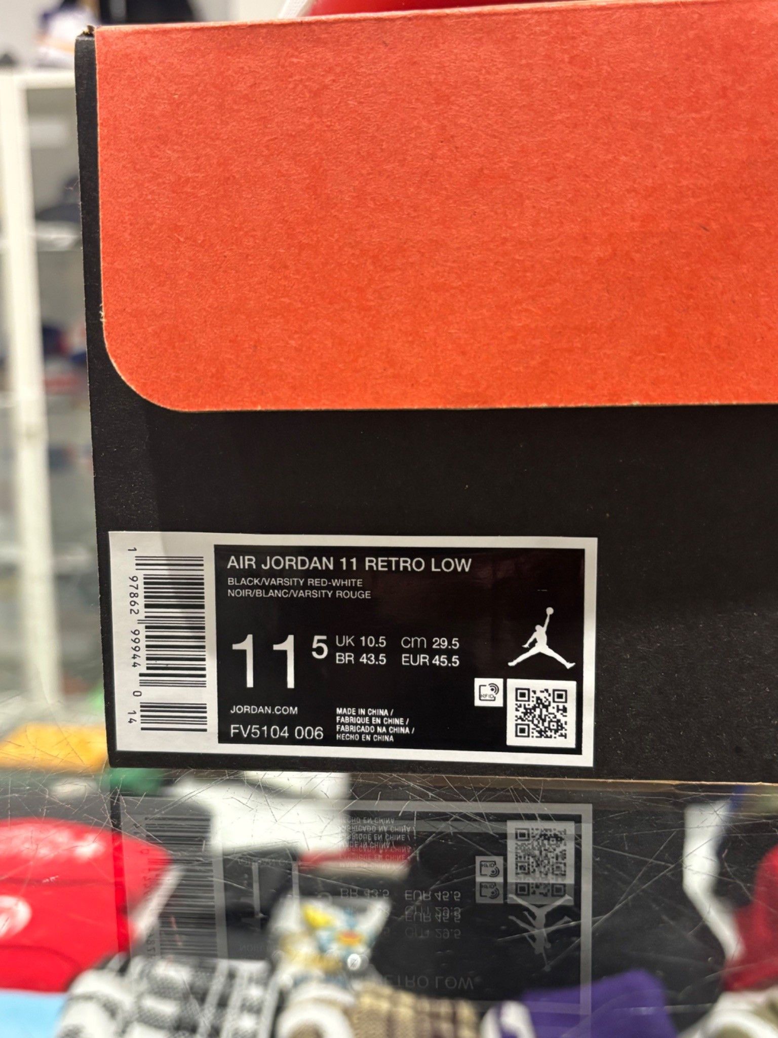 Jordan Brand Jordan 11 Low Bred (2025) Size US 11.5 / EU 44-45 - 7 Thumbnail