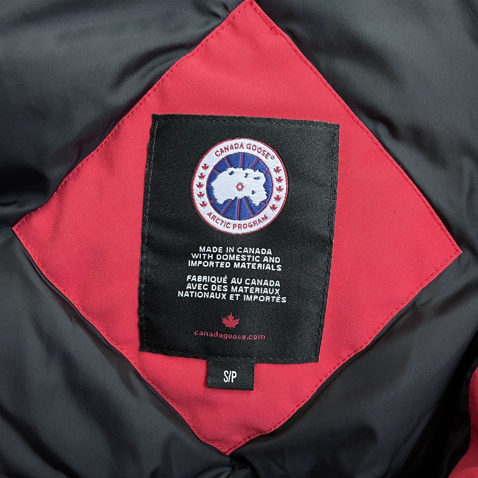 Canada Goose Canada Goose Rossclair Women's Red S 98 New Mid-Length Parka Size S / US 4 / IT 40 - 4 Thumbnail