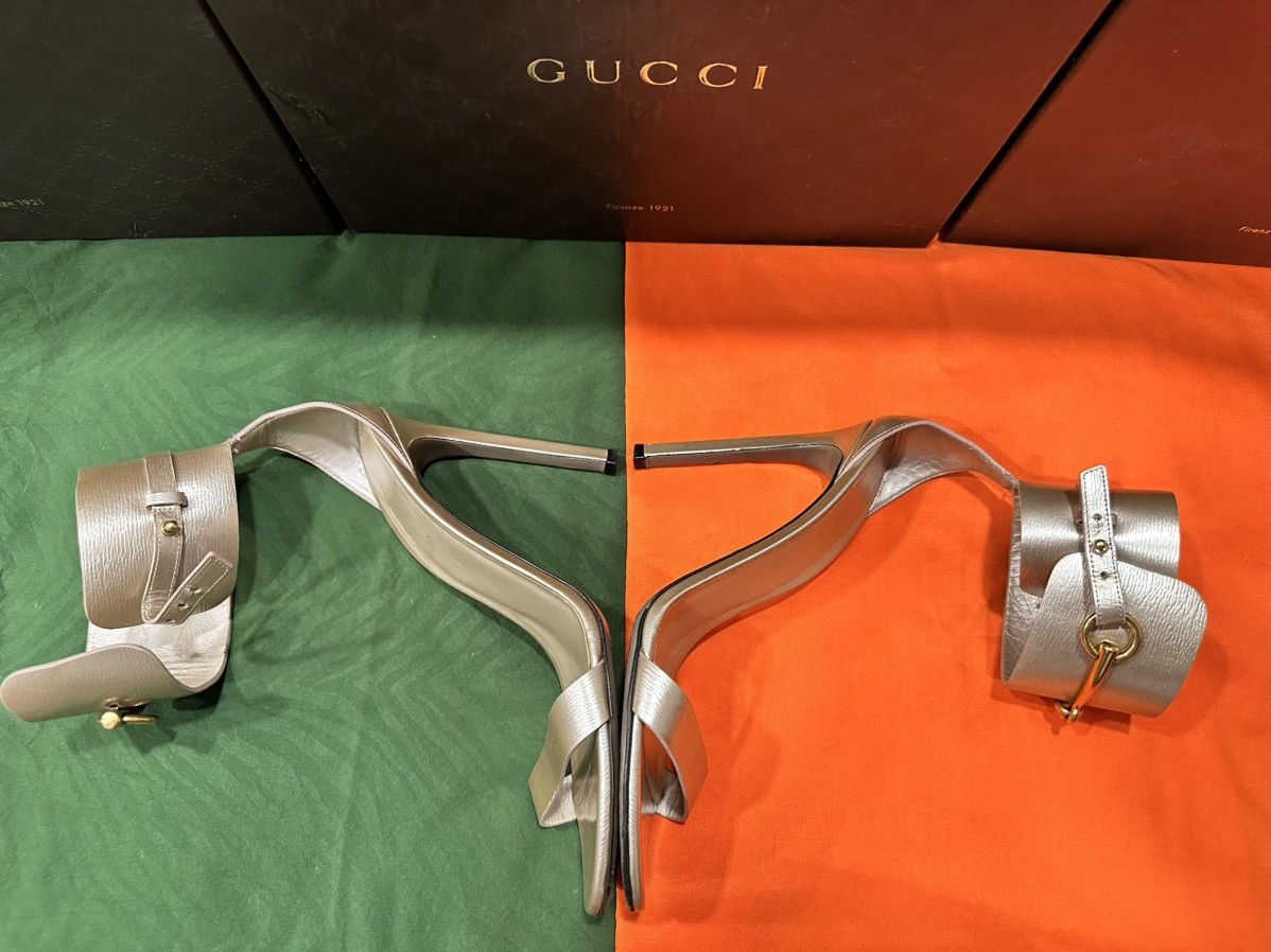Gucci Gucci Women’s Metallic Gold Sandals Size 8.5 US Euro 38.5 Size US 8.5 / IT 38.5 - 15 Thumbnail