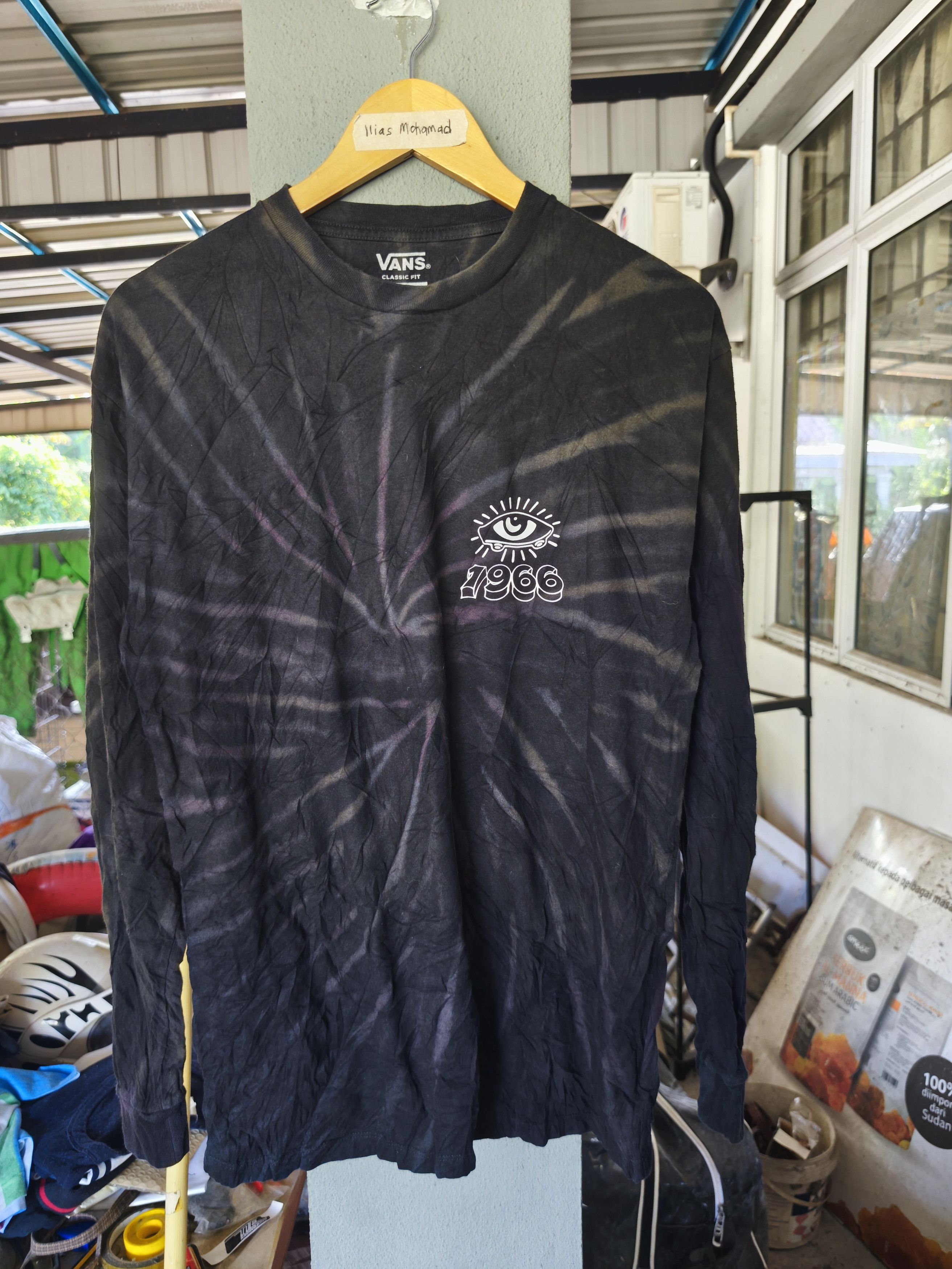 Vans Vans Black tie dye long sleeve t shirt Medium Size US M / EU 48-50 / 2 - 1 Thumbnail