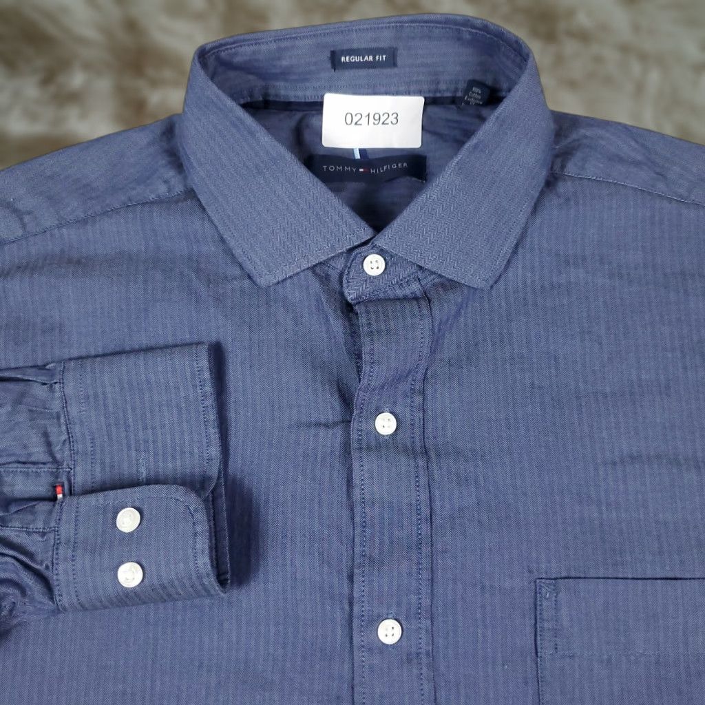 Tommy Hilfiger Tommy Hilfiger Shirt Mens Large 16 Blue Striped Button Up Long Sleeve - Classic Colorful Modern Preppy Business Casual Formal Workwear Size US L / EU 52-54 / 3 - 1 Thumbnail