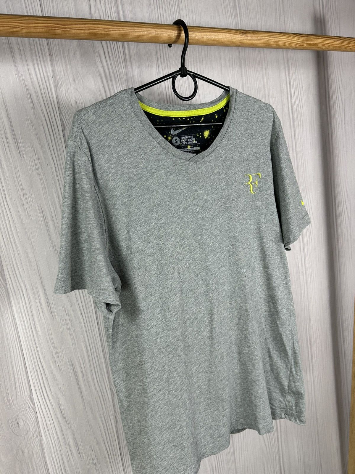 Vintage Vintage Nike Rodger Federer T-Shirt Size S Size US S / EU 44-46 / 1 - 3 Thumbnail