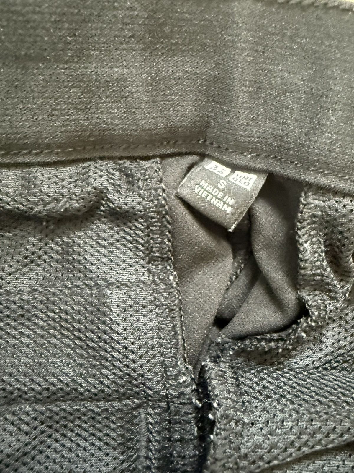 Uniqlo Easy Flex Pants Size US 30 / EU 46 - 3 Thumbnail