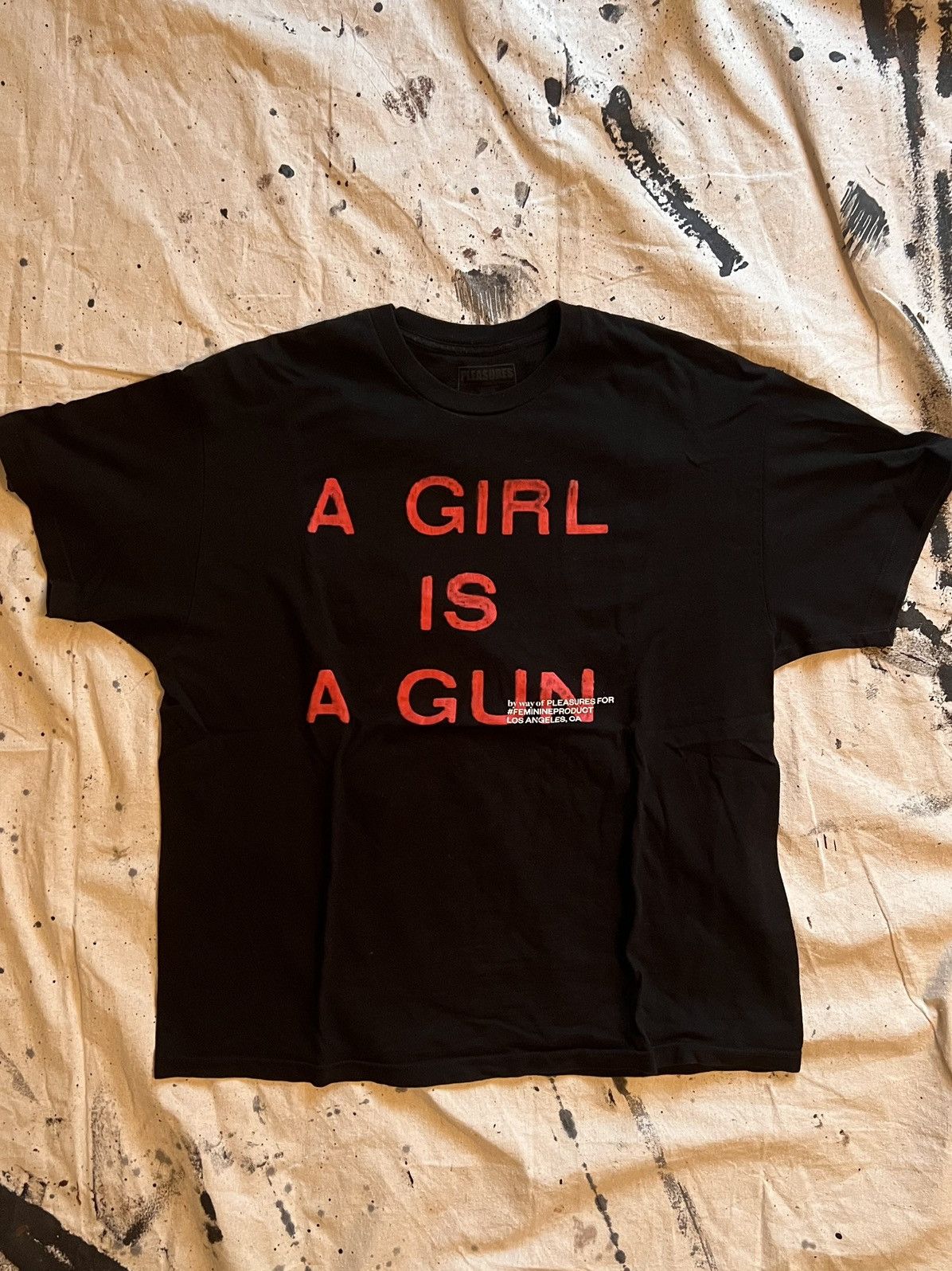 Pleasures 🚨GIRL IS A GUN PLEASURES T-SHIRT Size US XL / EU 56 / 4 - 1 Thumbnail