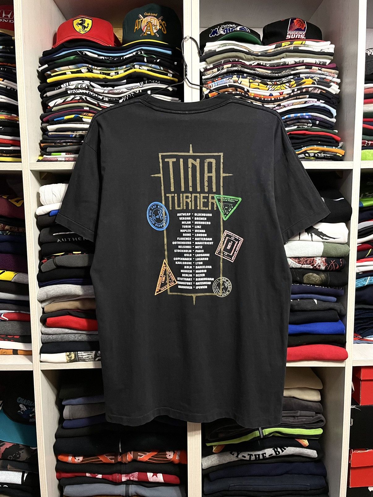 Band Tees Vintage 90s Tina Turner Foreign Affair World Tour T-Shirt Size US L / EU 52-54 / 3 - 2 Thumbnail