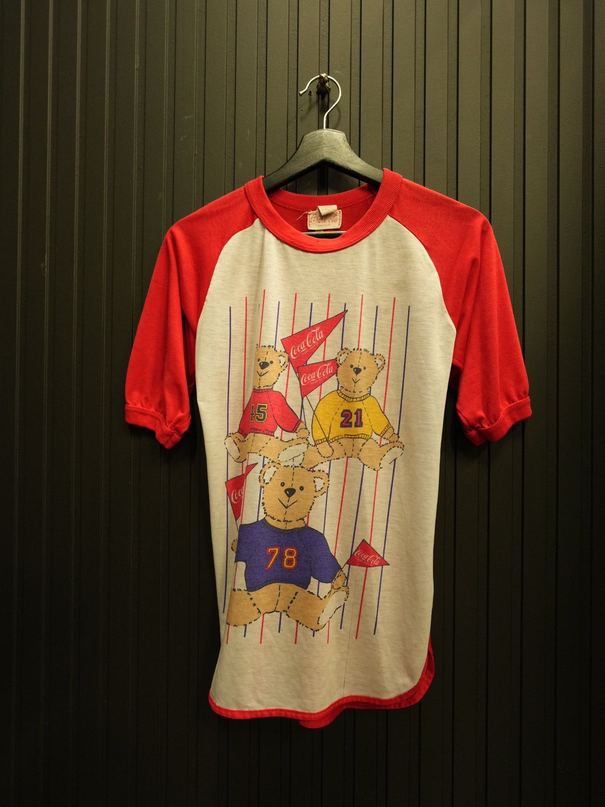 Coca Cola × Vintage Vintage 80s Coca Cola Bears Kids Nightgown Raglan Tee Size US M / EU 48-50 / 2 - 1 Thumbnail