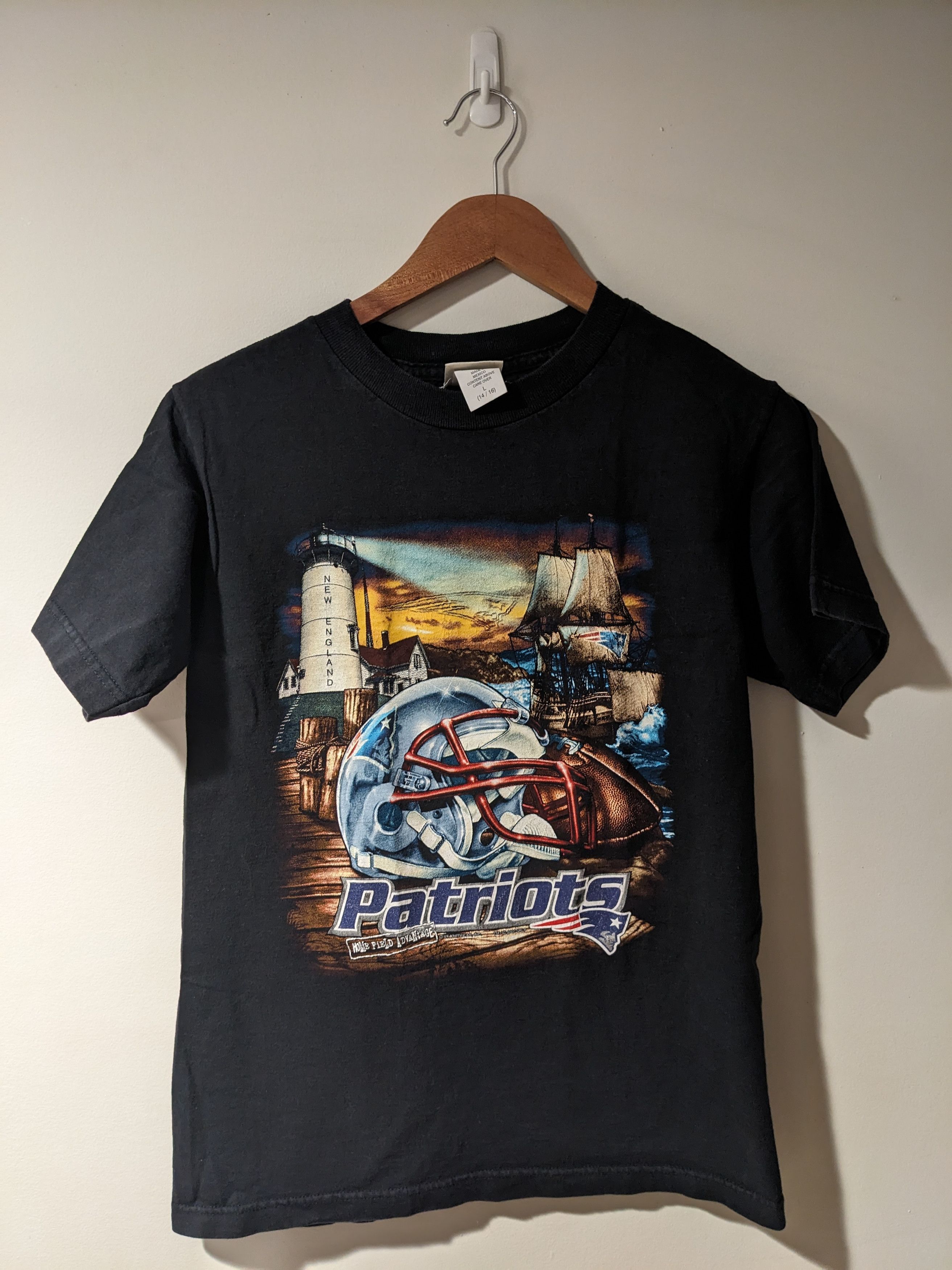 NFL × Vintage Vintage 90s New England Patriots NFL Football YOUTH T-Shirt Size US S / EU 44-46 / 1 - 1 Thumbnail