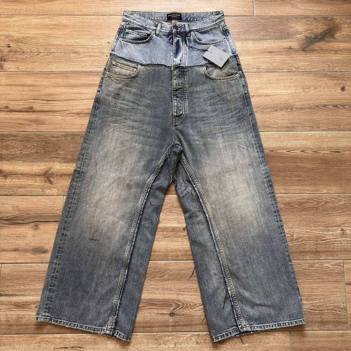 パンツ TOMOBALENCIAGA Cut Up Baggy Pants Men's Cut-up Baggy Pants in Blue | Balenciaga CA