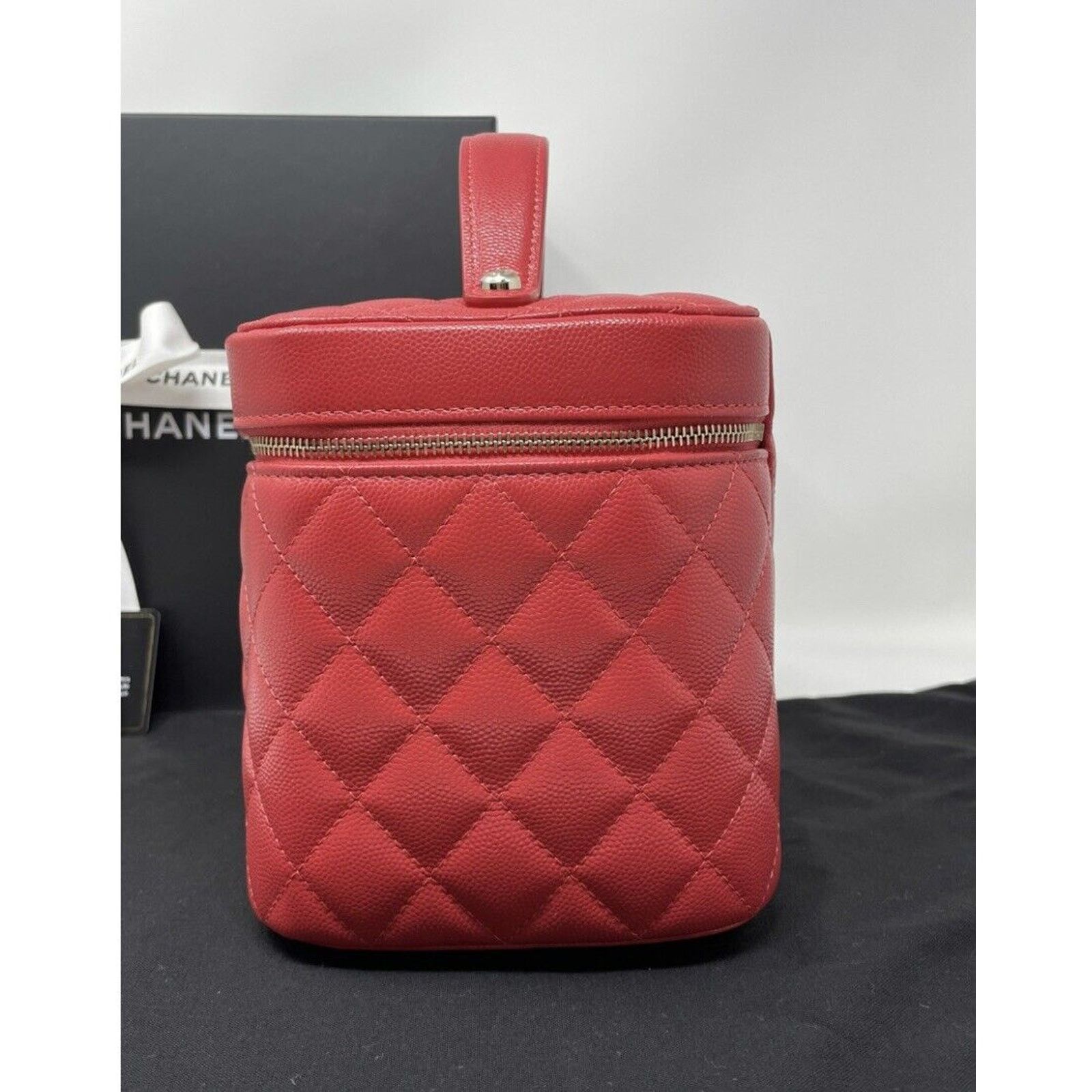 Chanel Chanel Vanity Caviar Leather Cosmetic Satchel Bag Red Size ONE SIZE - 5 Thumbnail