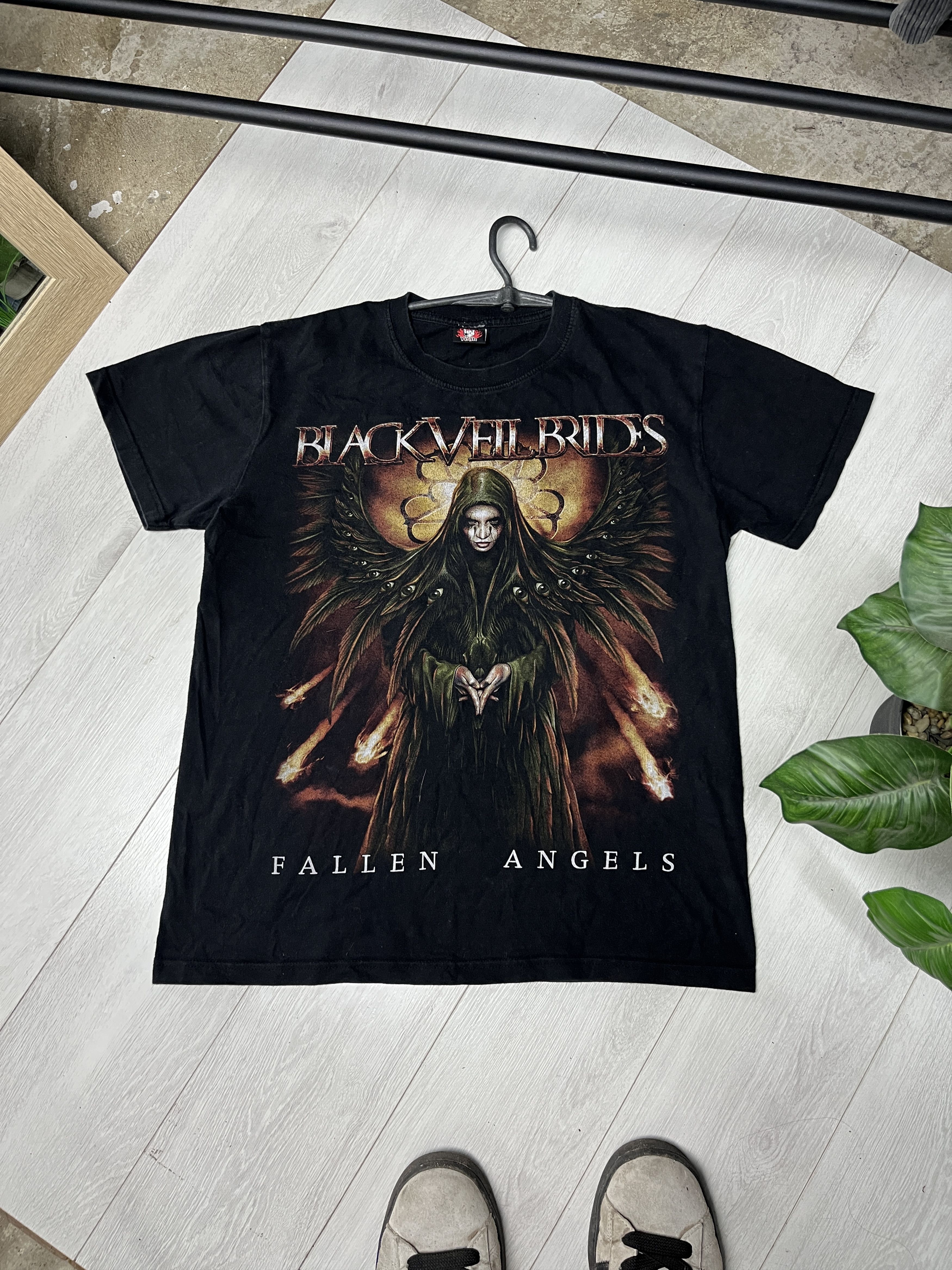 Vintage 2011 BLACK VEIL BRIDES FALLEN ANGELS TEE - № 859 Size US M / EU 48-50 / 2 - 1 Thumbnail