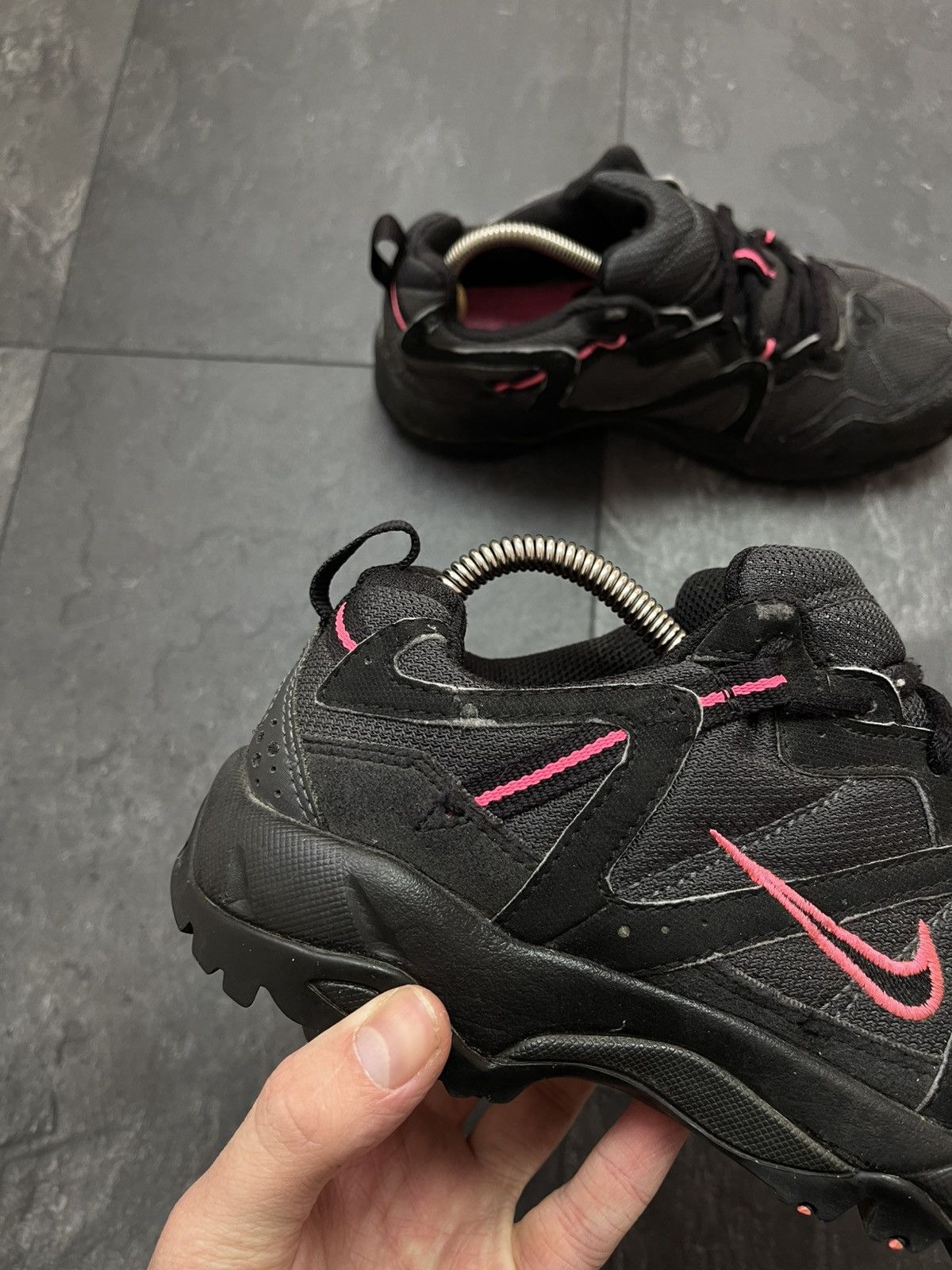 Nike ACG × Streetwear × Vintage Vintage Nike acg rare low top sneakers Size US 7.5 / IT 37.5 - 2 Thumbnail