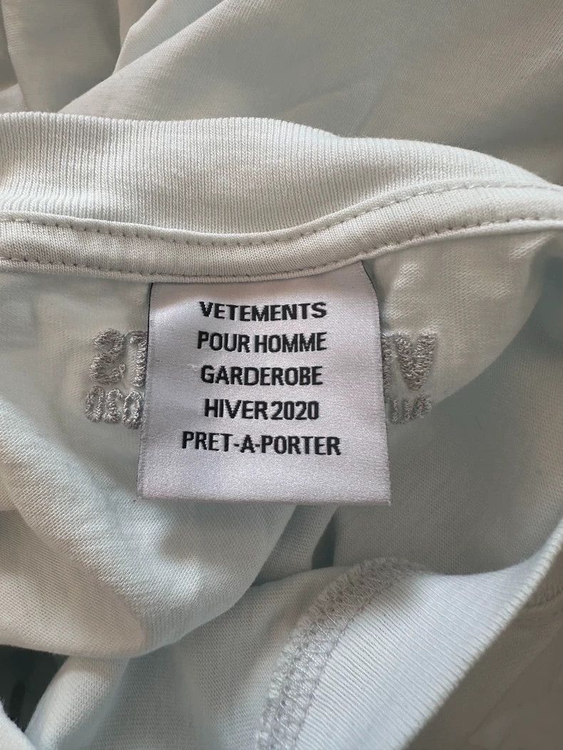Vetements Vetements19fw“Corporate magzines Still Suck”short sleeves 2 Size US XS / EU 42 / 0 - 6 Thumbnail