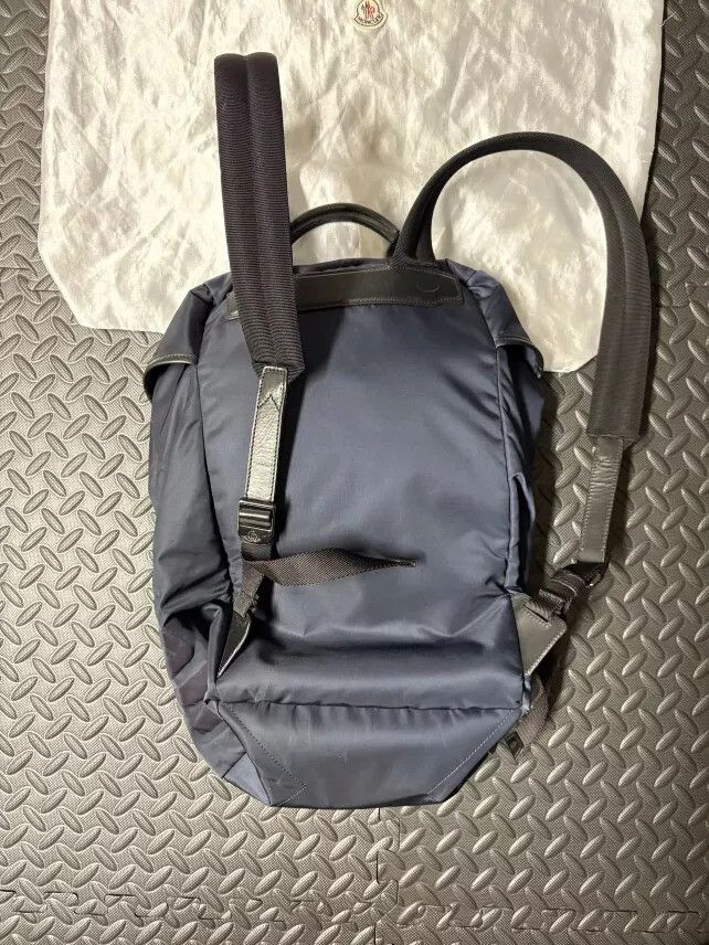 Moncler Moncler Chute Patch Logo Backpack Navy Blue + Bag Size ONE SIZE - 8 Thumbnail