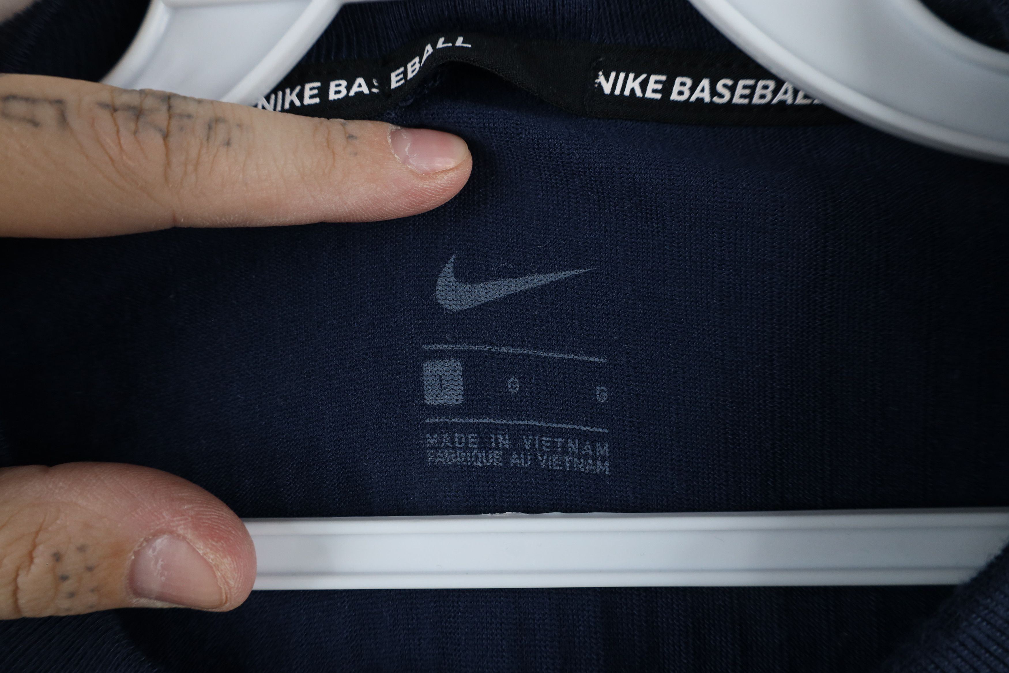 Nike × Vintage Nike Issued University of Akron Baseball Long Sleeve T-Shirt Size US L / EU 52-54 / 3 - 7 Thumbnail