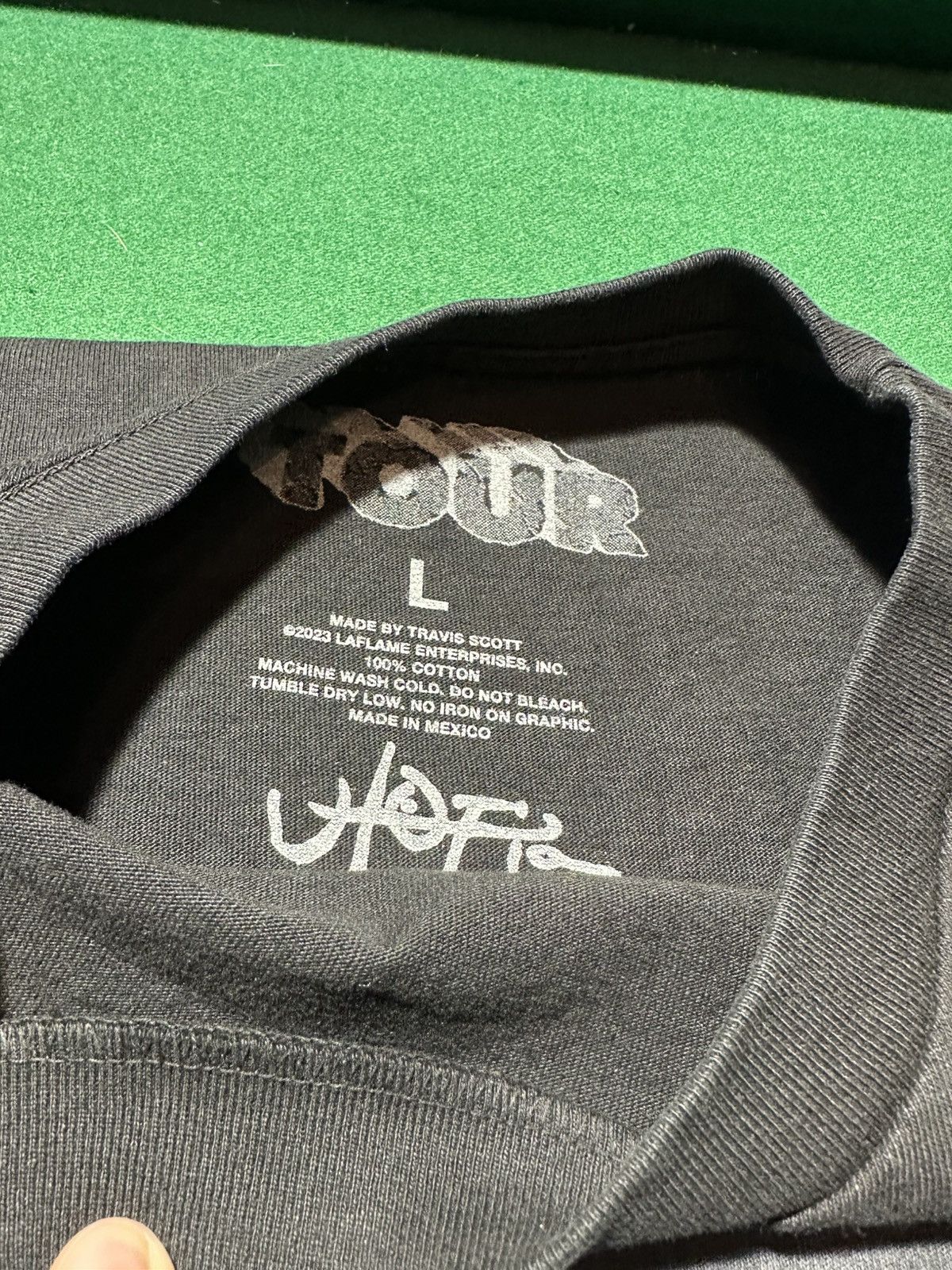 Travis Scott Utopia Tour tee Size US L / EU 52-54 / 3 - 2 Thumbnail