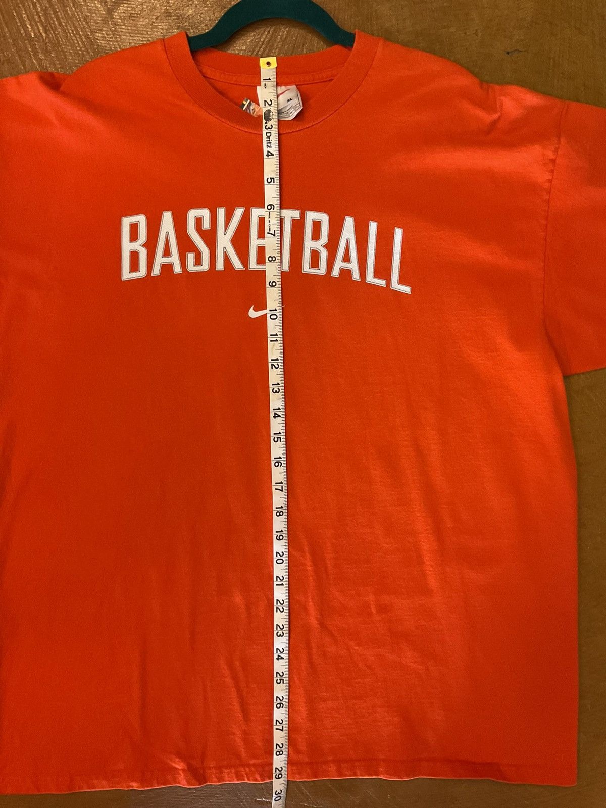 Nike Vintage Nike Basketball T-Shirt | 90s Sportswear Tee Size US XL / EU 56 / 4 - 3 Thumbnail