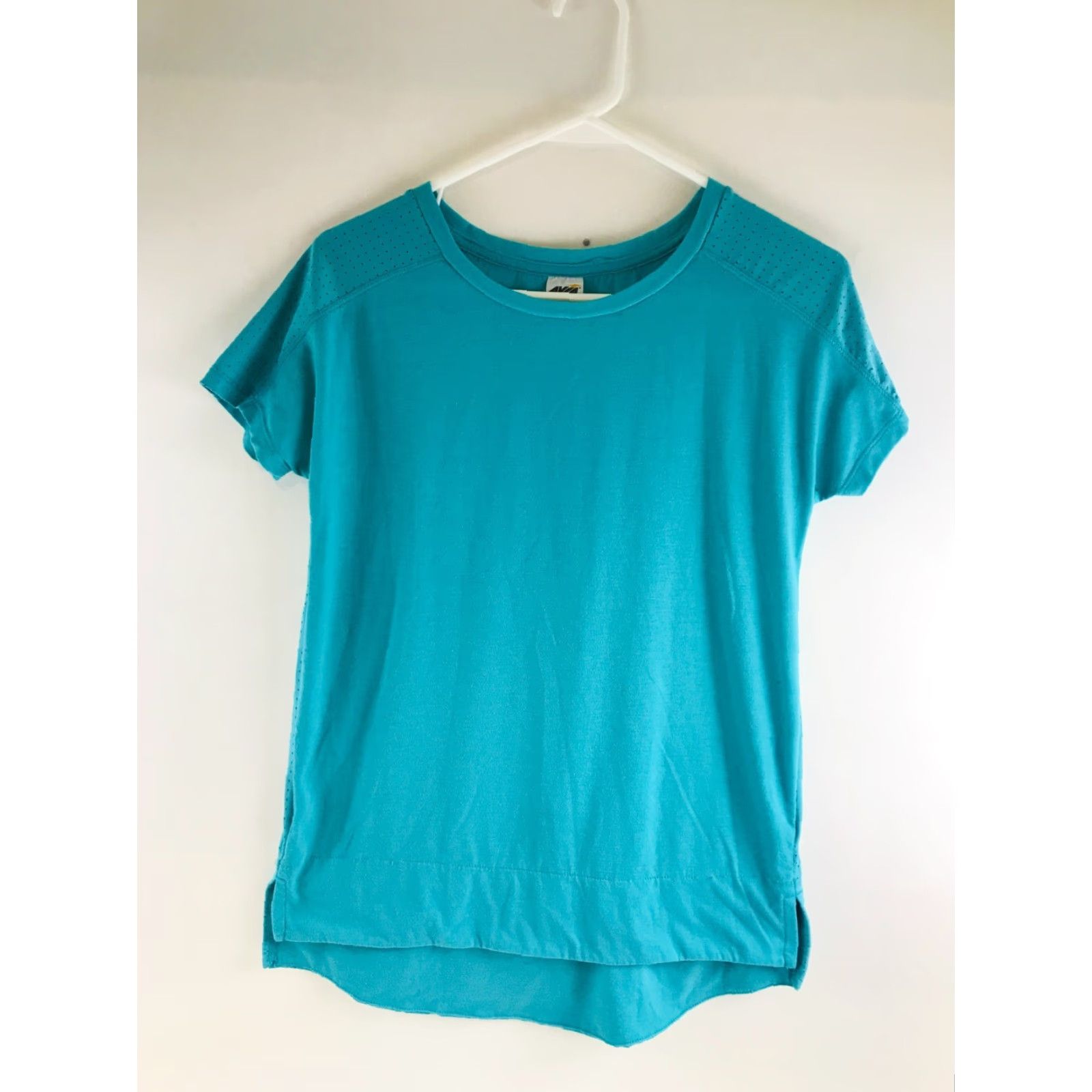 Avia Avia Shirt Women's Blue Size S (4-6) Workout Athleticwear Round Neck High Low Size S / US 4 / IT 40 - 2 Thumbnail