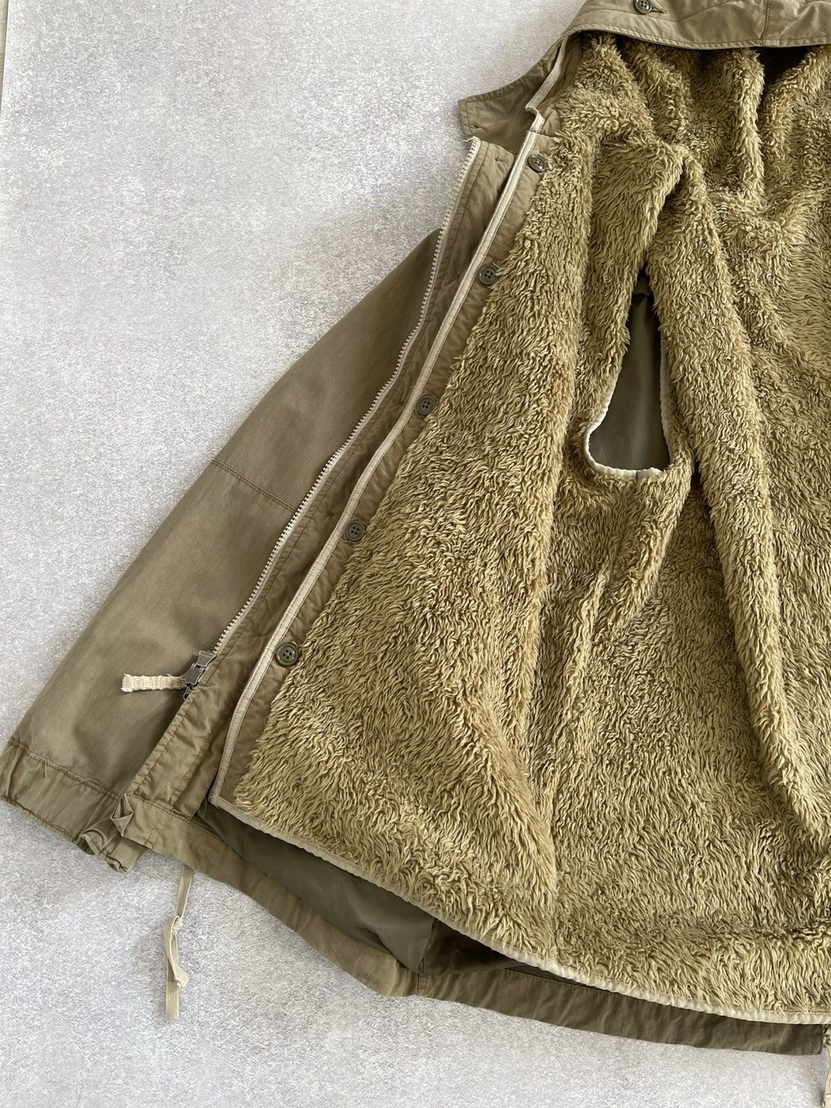 Gap Vintage GAP Military Fur Lined Fishtail Parka Jacket Coat Size US L / EU 52-54 / 3 - 11 Thumbnail