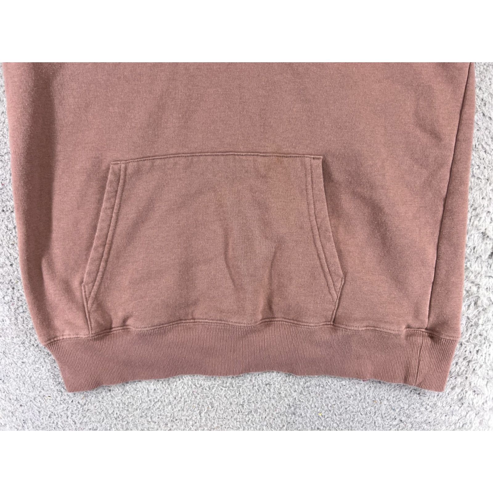 The North Face VINTAGE The North Face Shirt Women Adult Medium Pink Pullover Crew Neck Logo Lightweight Casual 90s Mens Women Girls Size M / US 6-8 / IT 42-44 - 5 Thumbnail