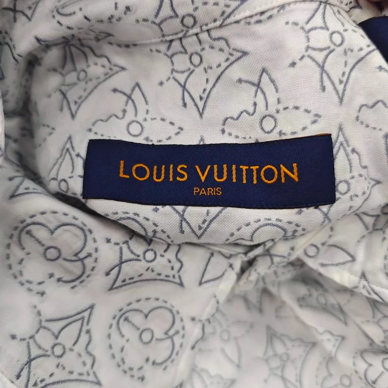 Louis Vuitton Louis Vuitton White and grey shirt with full logo shirt 250 Size US L / EU 52-54 / 3 - 5 Thumbnail