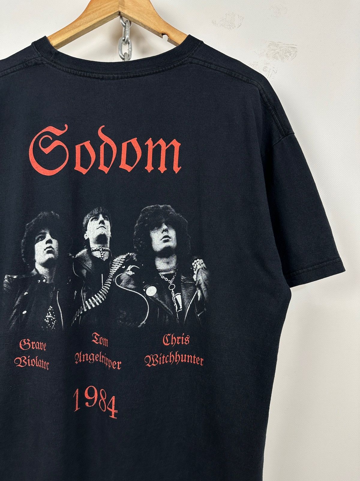 Band Tees 2006 Vintage Sodom In the Sing of Evil Band T-Shirt Size US XL / EU 56 / 4 - 14 Thumbnail