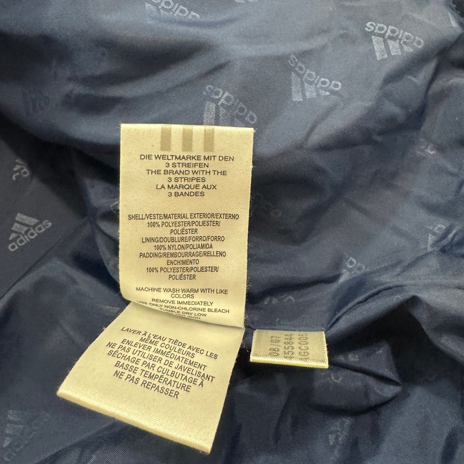 Adidas Vintage Adidas Michigan Wolverines Puffer Jacket Mens Small Size US S / EU 44-46 / 1 - 6 Thumbnail