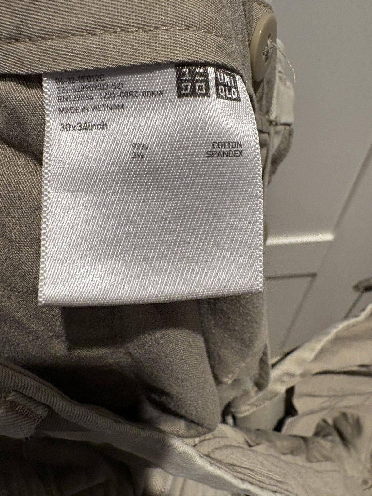 Uniqlo Uniqlo Khakis Size US 30 / EU 46 - 3 Thumbnail