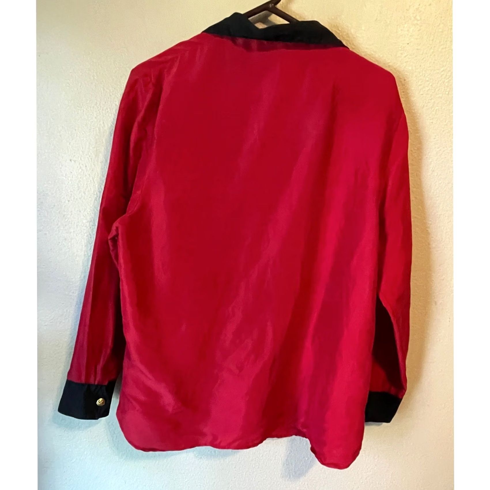 Vintage VINTAGE Bob Mackie Cat Blouse Button-Up Red Embroidered Cats Novelty Size L / US 10 / IT 46 - 2 Thumbnail