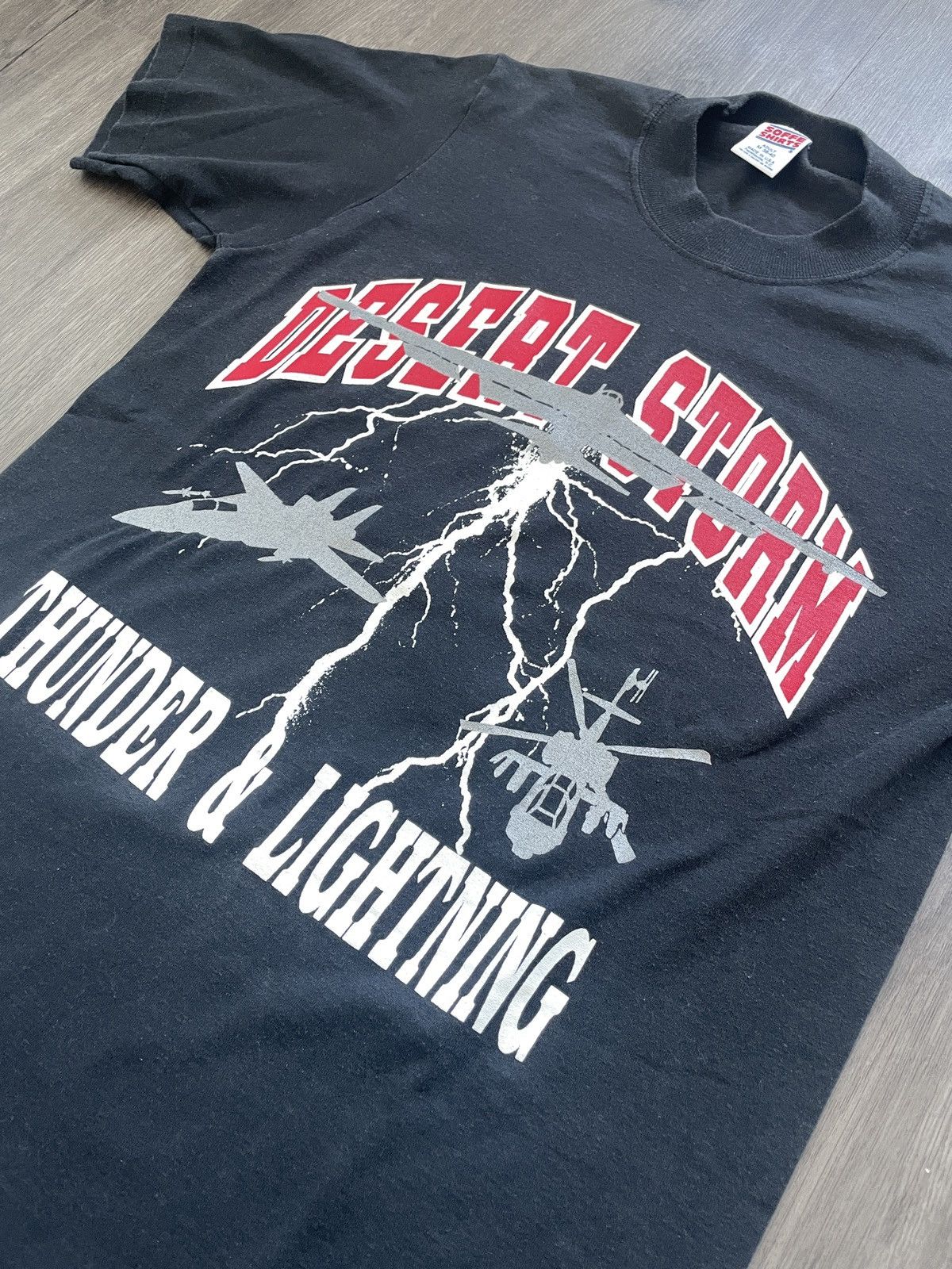 Vintage Vintage “Desert Storm Thunder & Lightning” T-shirt (Sz. M) Size US XL / EU 56 / 4 - 2 Thumbnail