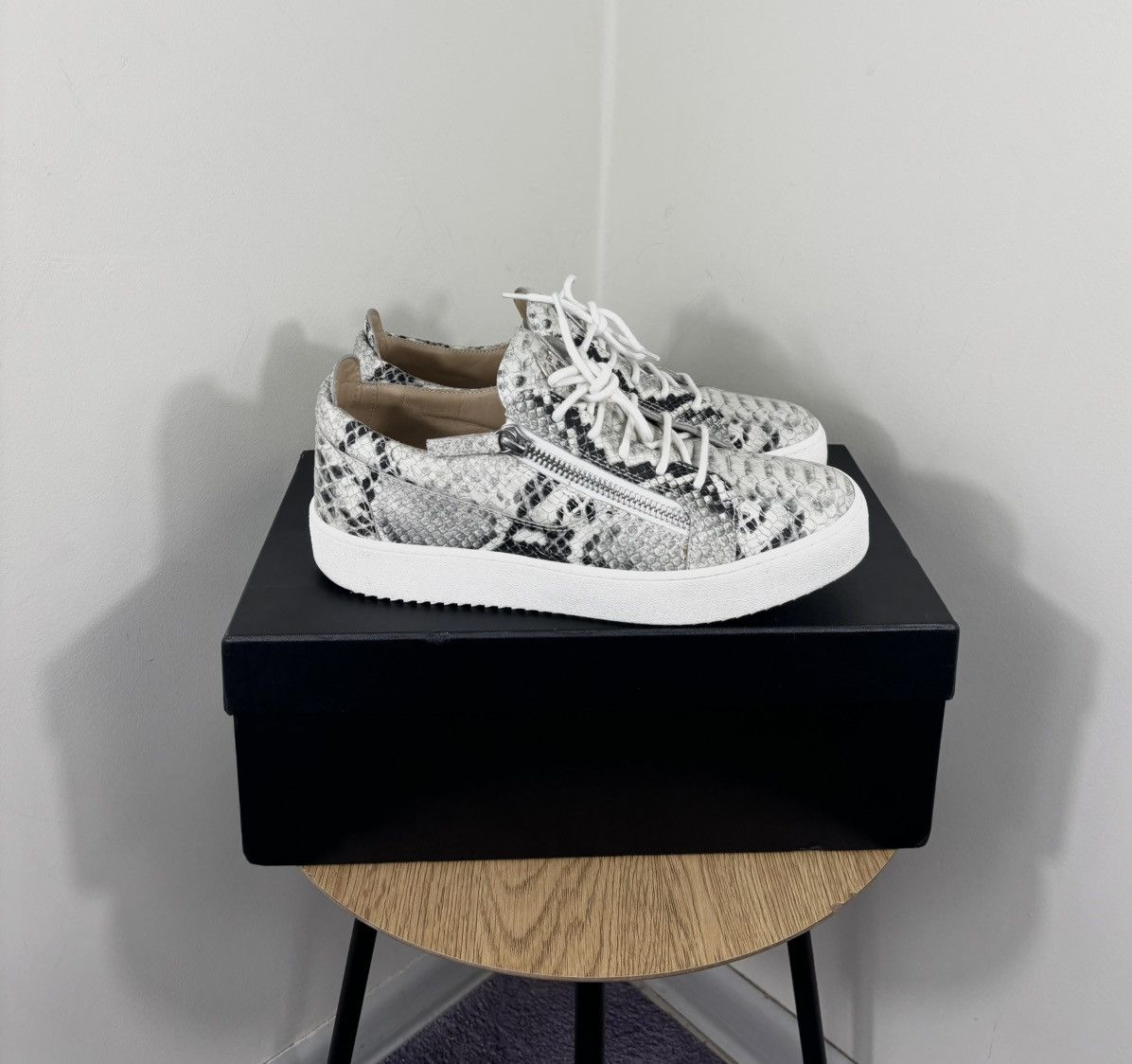 Giuseppe Zanotti Giuseppe Zanotti May London Roccia Snakeskin Sneakers Shoes Size US 9 / EU 42 - 1 Thumbnail