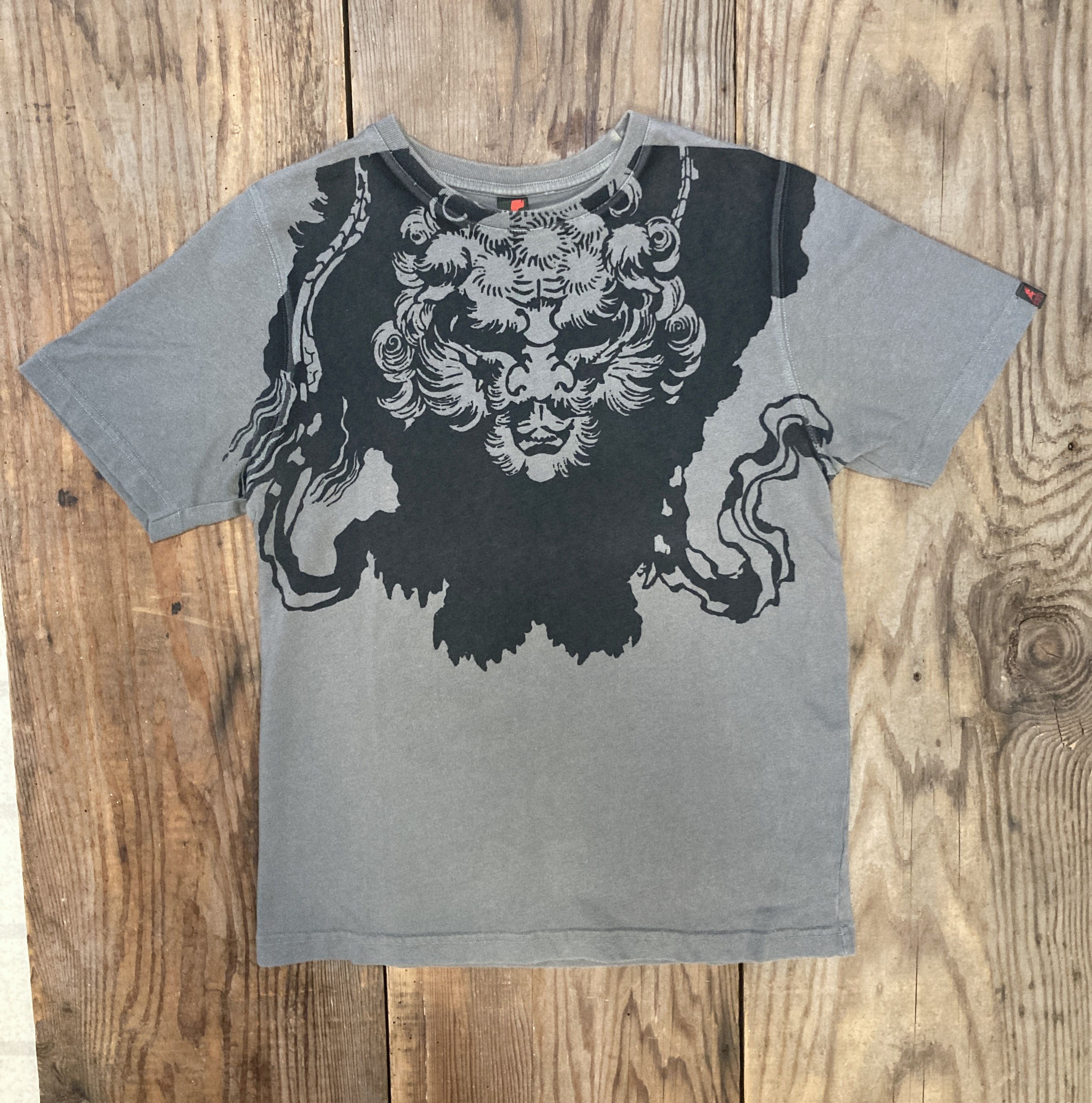 Aem'kei Vintage 1990s AEM'KEI Black Dragon T-Shirt Made In Portugal Size US S / EU 44-46 / 1 - 1 Thumbnail