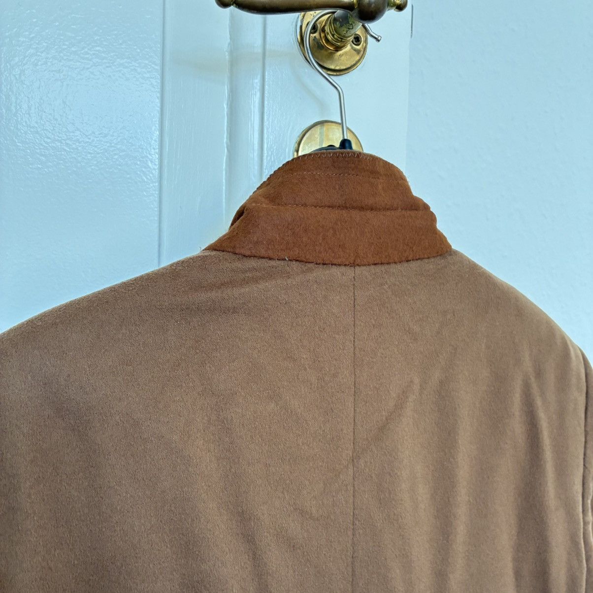 Corneliani Corneliani 100% Virgin Wool Camel Overcoat - Italy - Size 36R - 10 Thumbnail