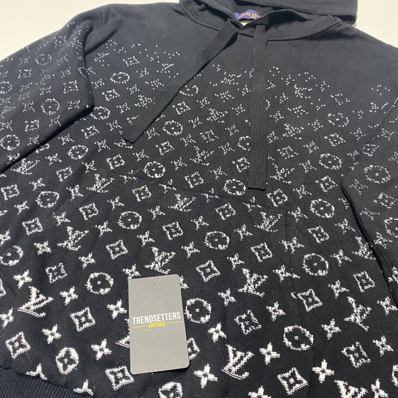 Louis Vuitton Louis vuitton mens gradient hoodie Small S black monogram Size US S / EU 44-46 / 1 - 8 Thumbnail
