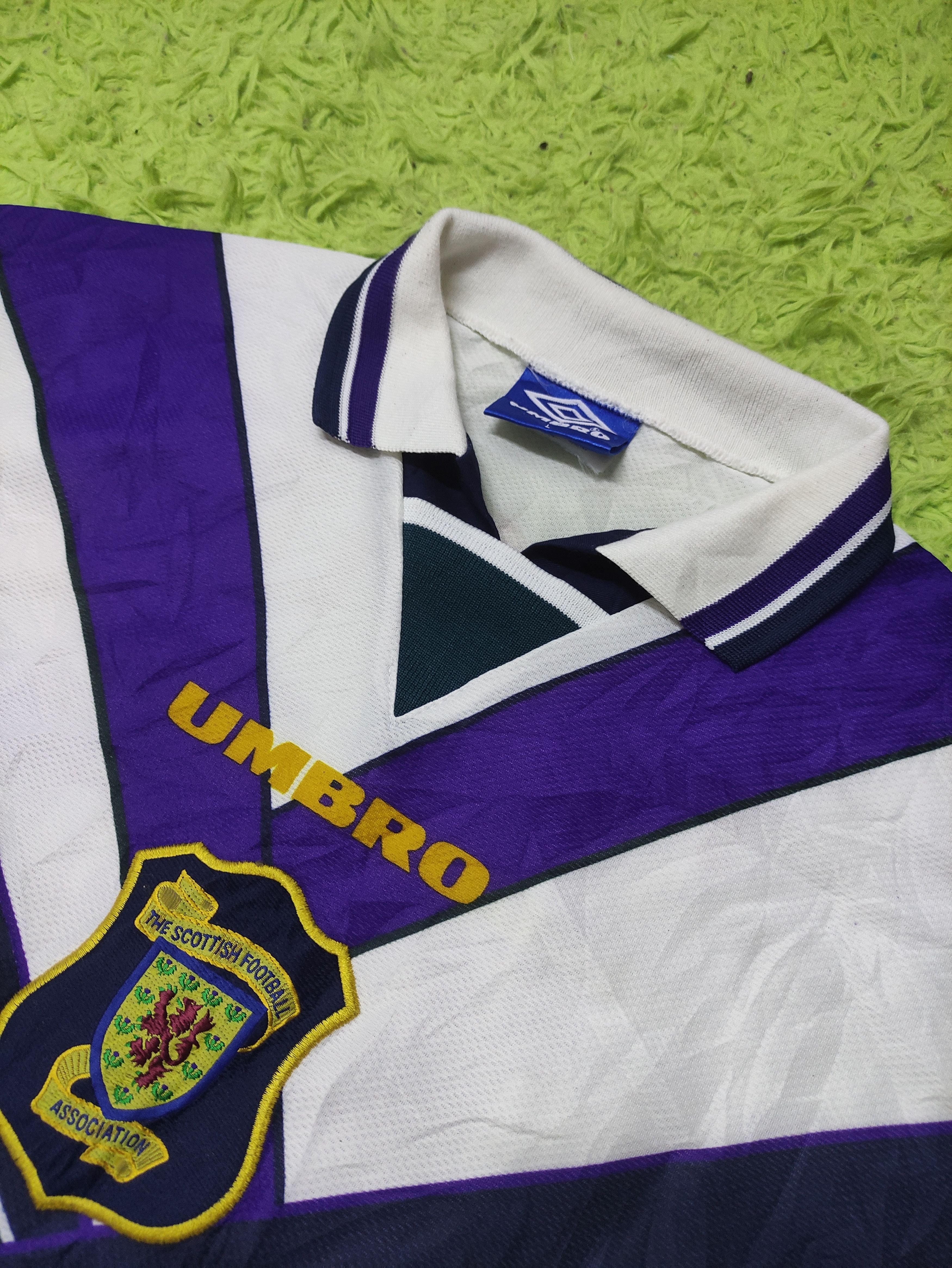image of Soccer Jersey x Vintage Scotland Vintage 1996 in White, Men's (Size Large)