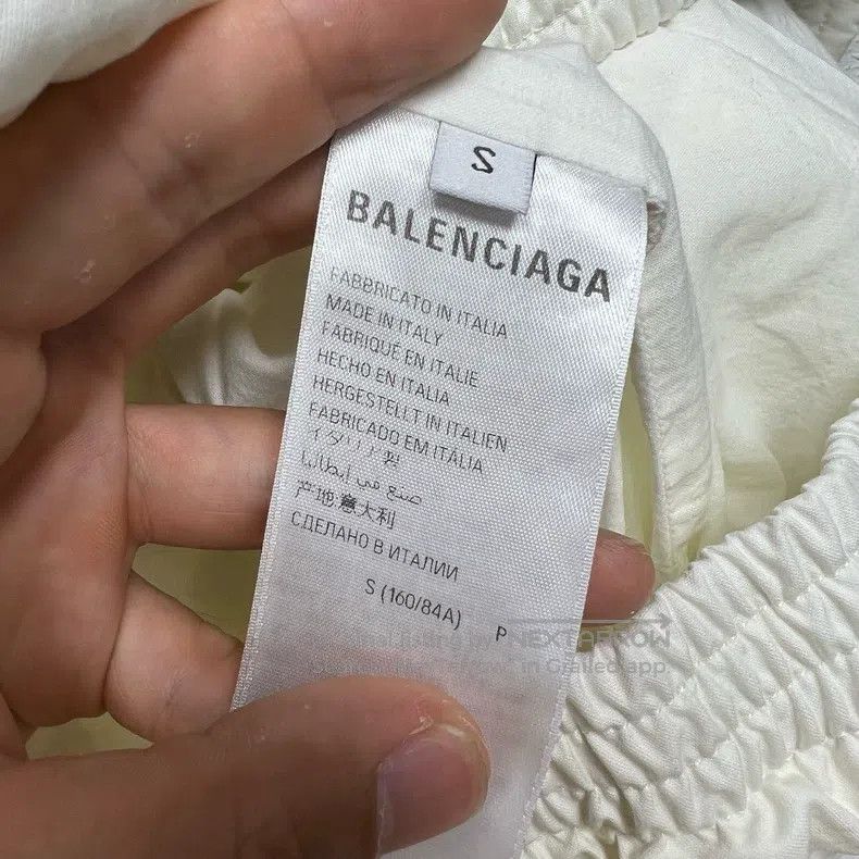 Balenciaga Balenciaga White racing logo embroidered zippered windbrea Size US S / EU 44-46 / 1 - 4 Thumbnail