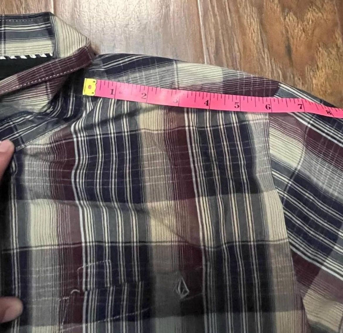 Volcom Volcom Men’s Plaid Button-Up Shirt L – Maroon/Navy Size US L / EU 52-54 / 3 - 5 Thumbnail