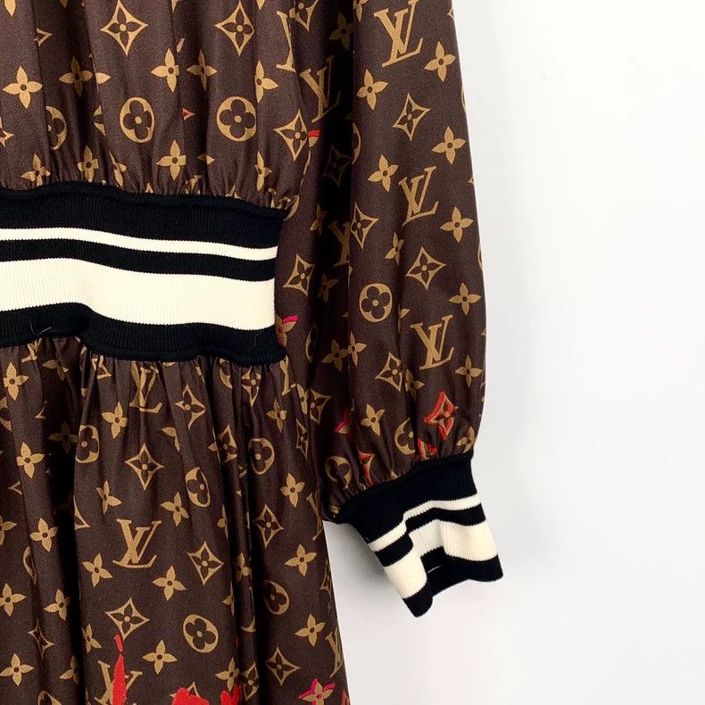 Louis Vuitton Louis Vuitton Dark brown logo presbyopic full print mulber Size XXS / US 00 / IT 34 - 4 Thumbnail