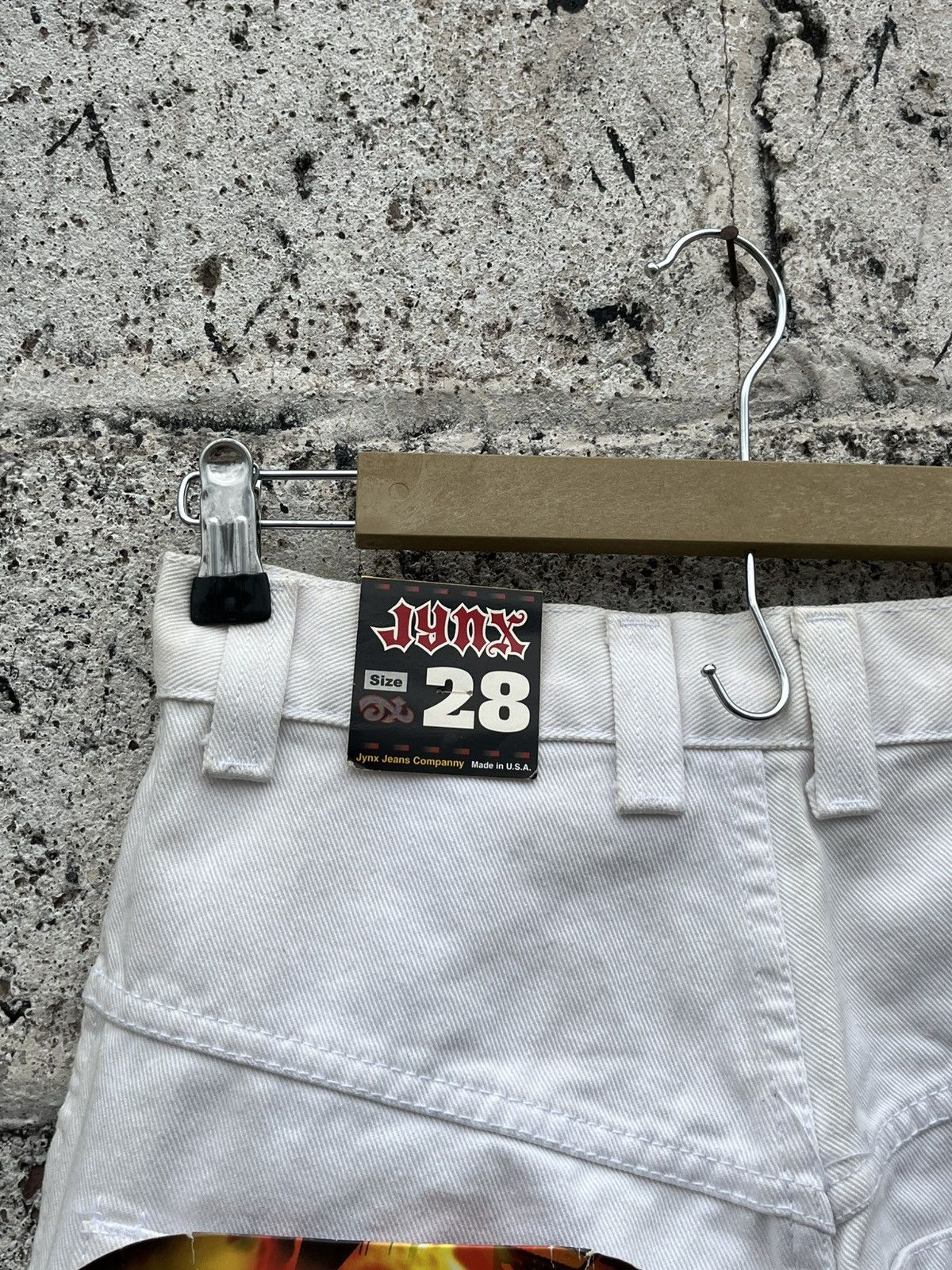JNCO Y2K Jnco style Jynx baggy embroidered jorts rare NWT hype Size US 26 / EU 42 - 5 Thumbnail