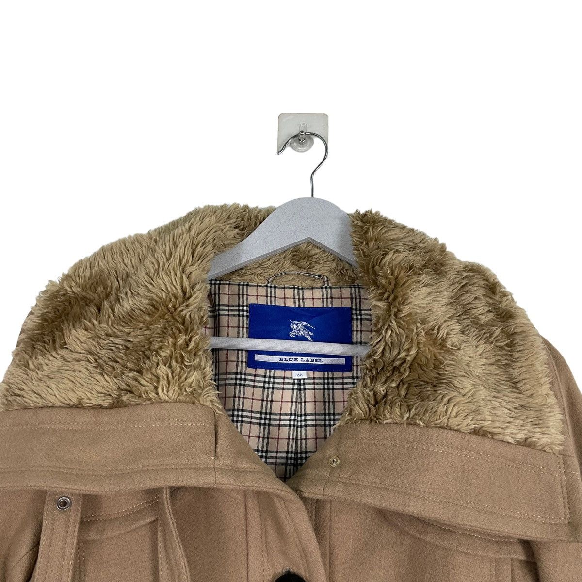 Burberry 💥BURBERRY FUR NECK WINTER WOOL JACKET Size M / US 6-8 / IT 42-44 - 4 Thumbnail