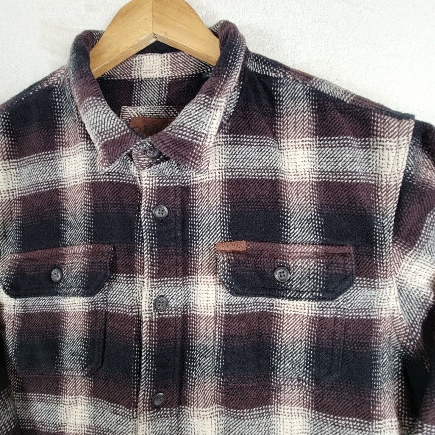 Orvis Orvis Mens Big Bear Flannel Shirt XL Brown White Plaid Cotton Button Front Shirt Mens XL Brown Plaid Cotton Flannel Button-Up Size US XL / EU 56 / 4 - 2 Thumbnail