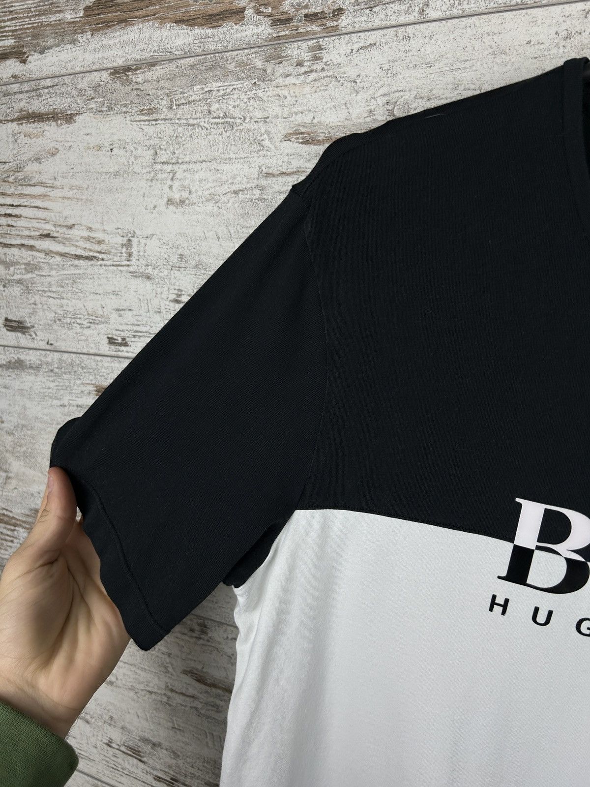 Hugo Boss Mens Hugo Boss luxury T-shirt tee polos Size US S / EU 44-46 / 1 - 3 Thumbnail